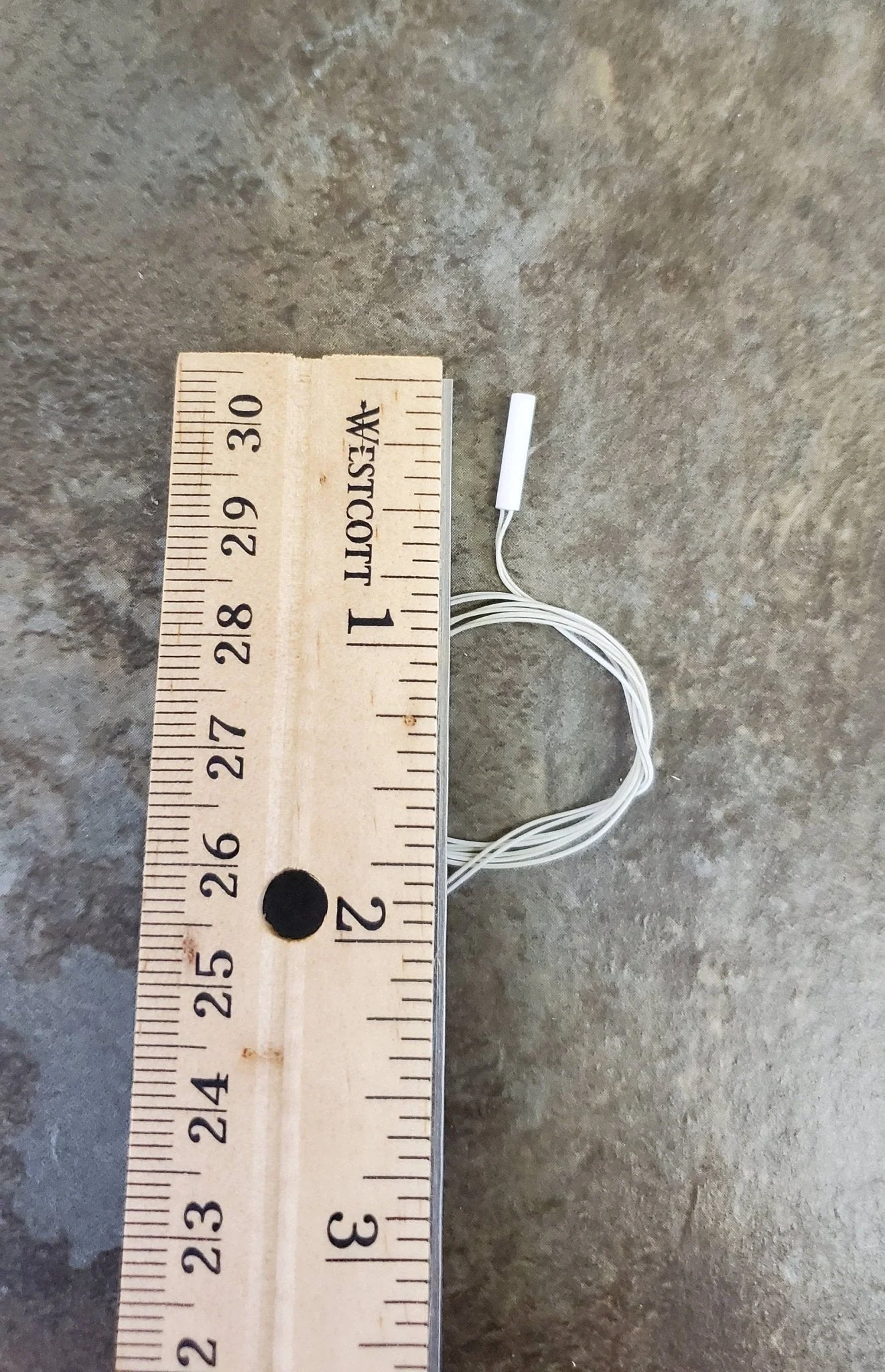 Cir-Kit 7/16" Tall Candle Socket for Bi-Pin Bulbs 1:12 Scale Dollhouse Miniature