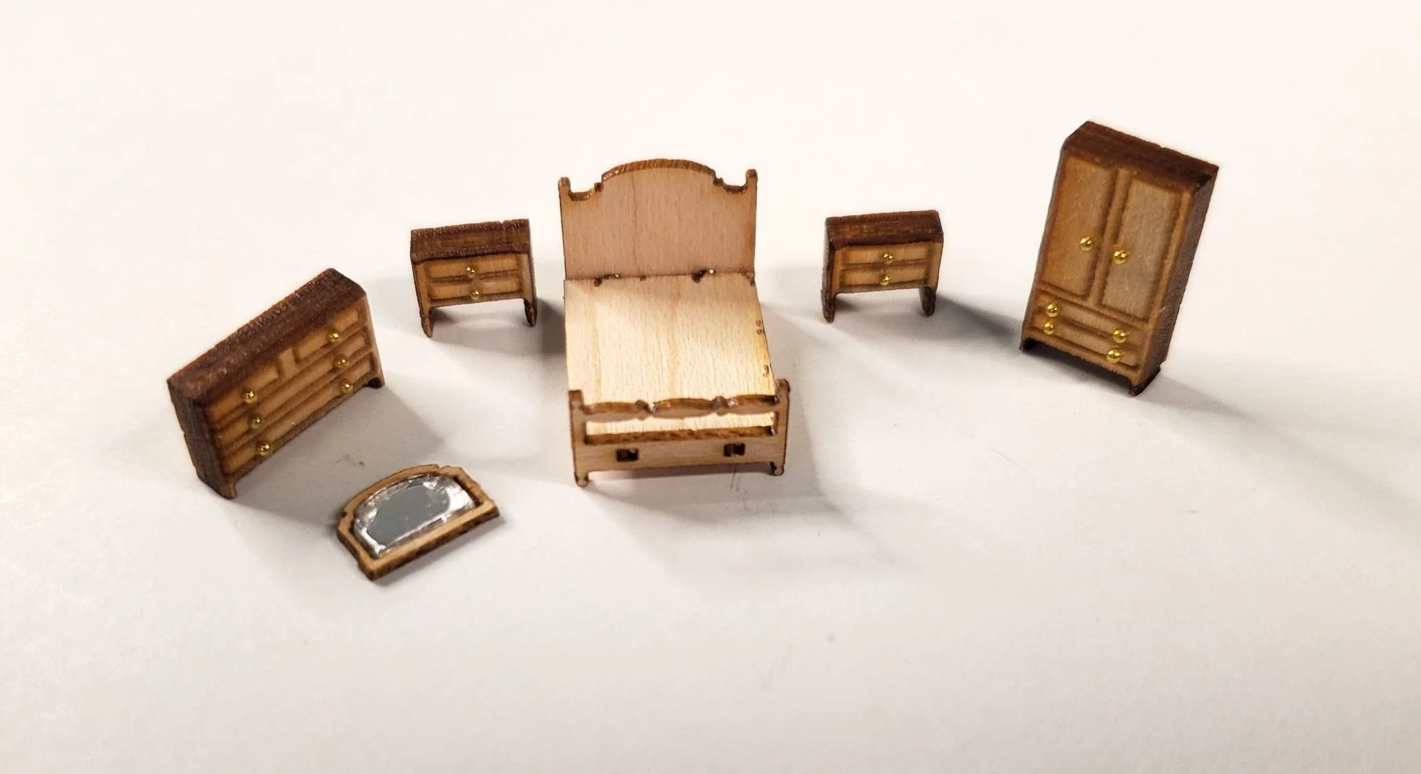 Dollhouse 1:144 Scale Furniture KIT DIY Bedroom Set Country Style Bed Dresser ++
