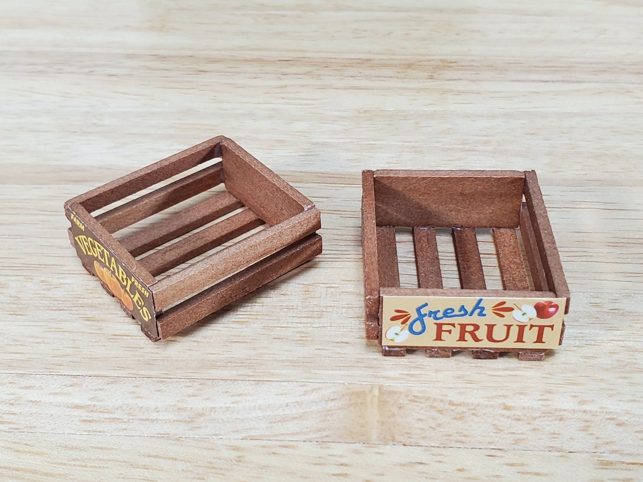 Dollhouse 2 Small Wood Crates for Fruits and Vegetables 1:12 Scale Kitchen Miniatures - Image 3