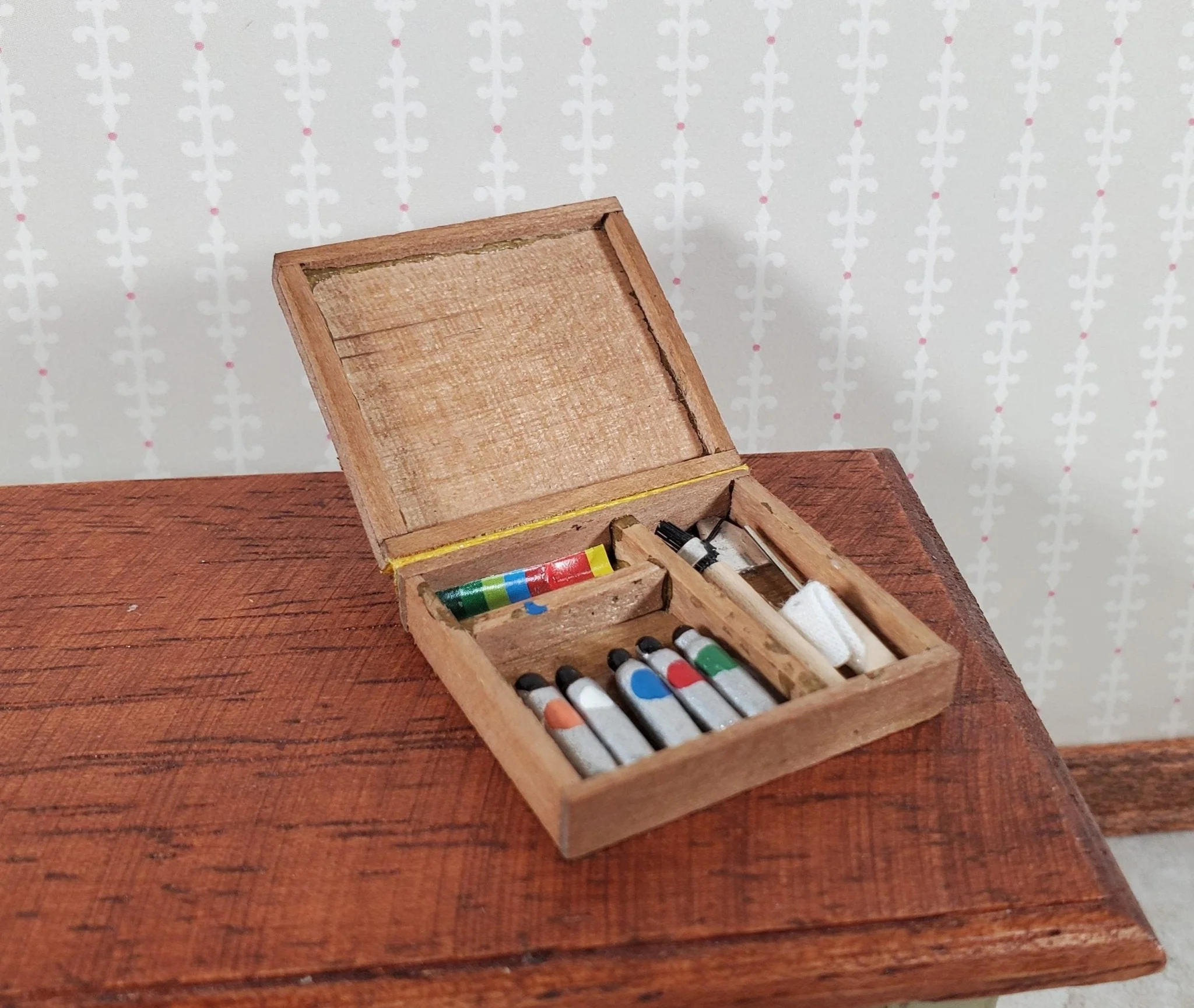 Dollhouse Art Box Paint Set Painting Supplies Artist Box 1:12 Scale Miniature - Image 4