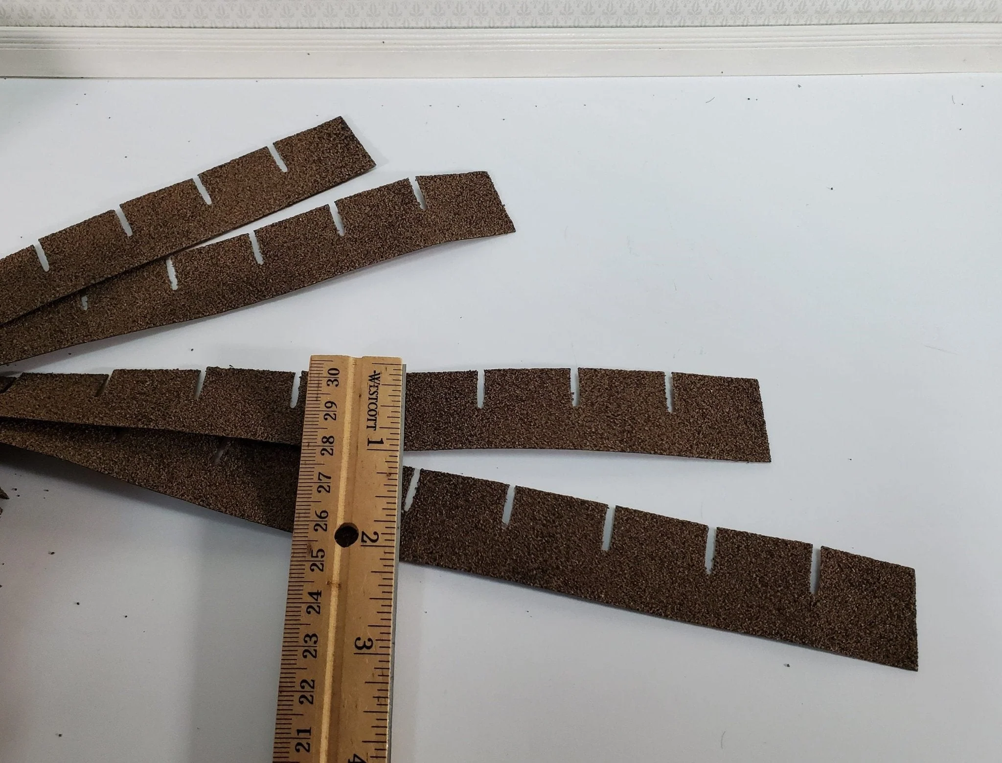 Dollhouse Asphalt Shingles Brown Square 1:12 Scale Miniatures #4004 144-157 Sq Inches - Image 5