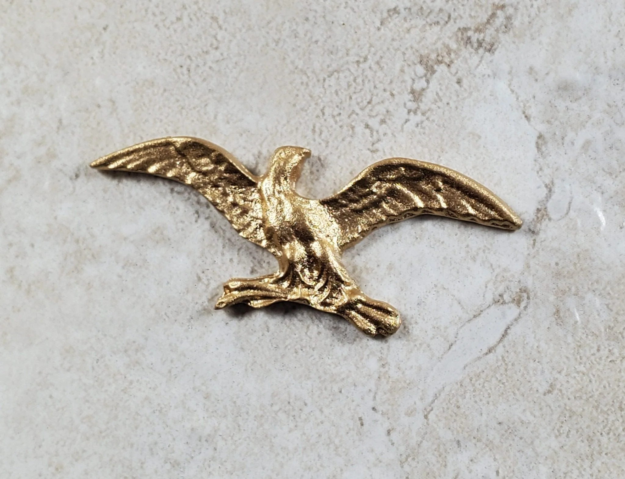 Dollhouse Bald Eagle Gold Wall or Door Plaque 1:12 Scale Miniature Accessory