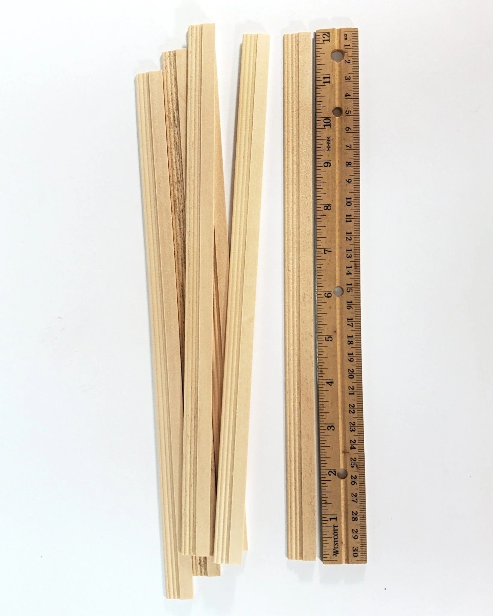 Dollhouse Baseboard Skirting Trim Molding 5/8" wide x 12" long 6 Pieces 1:12 Scale 7018 - Image 5