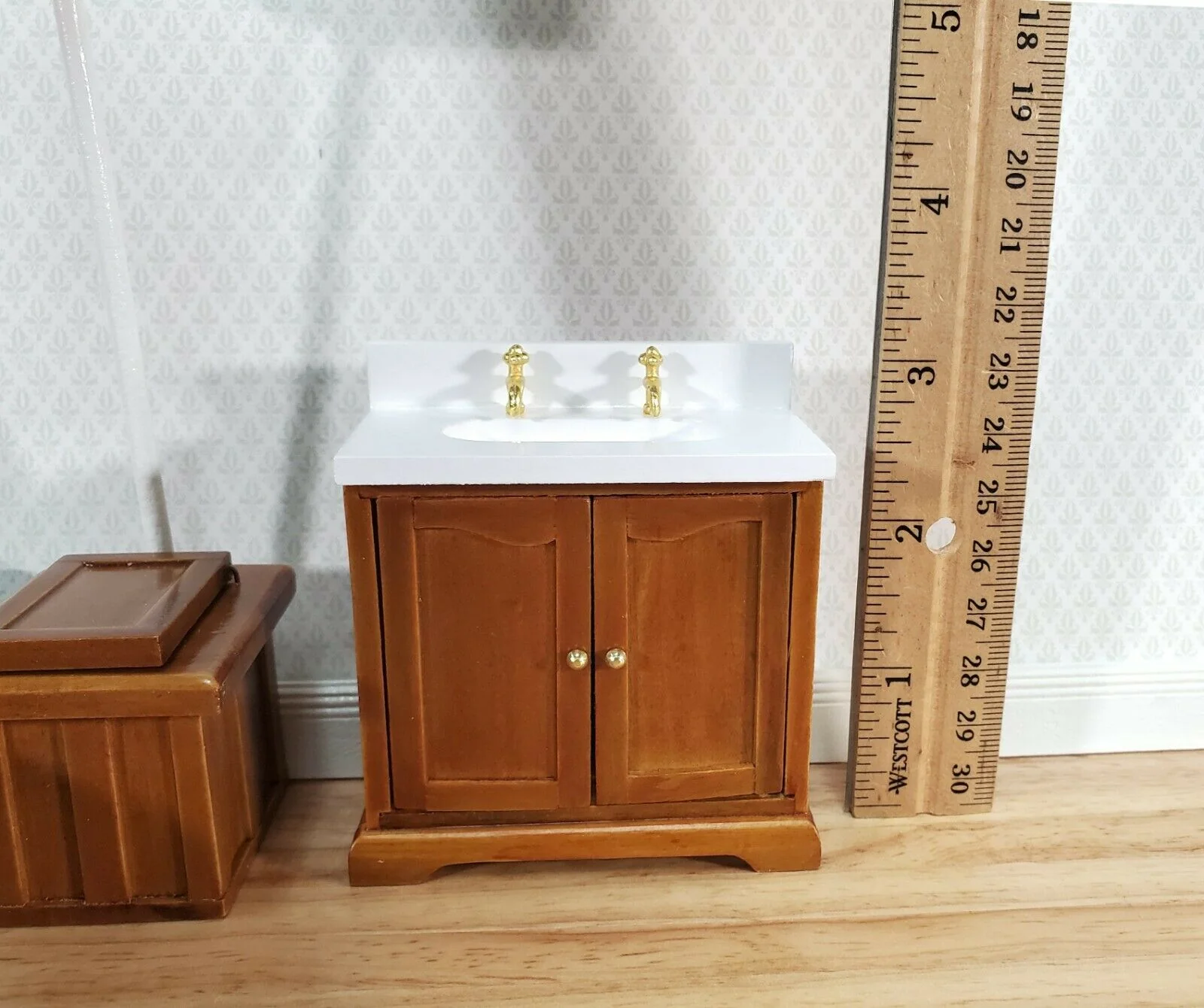 Dollhouse Bathroom Set Victorian Tub Toilet Sink Walnut Finish 1:12 Scale Miniature Furniture - Image 4