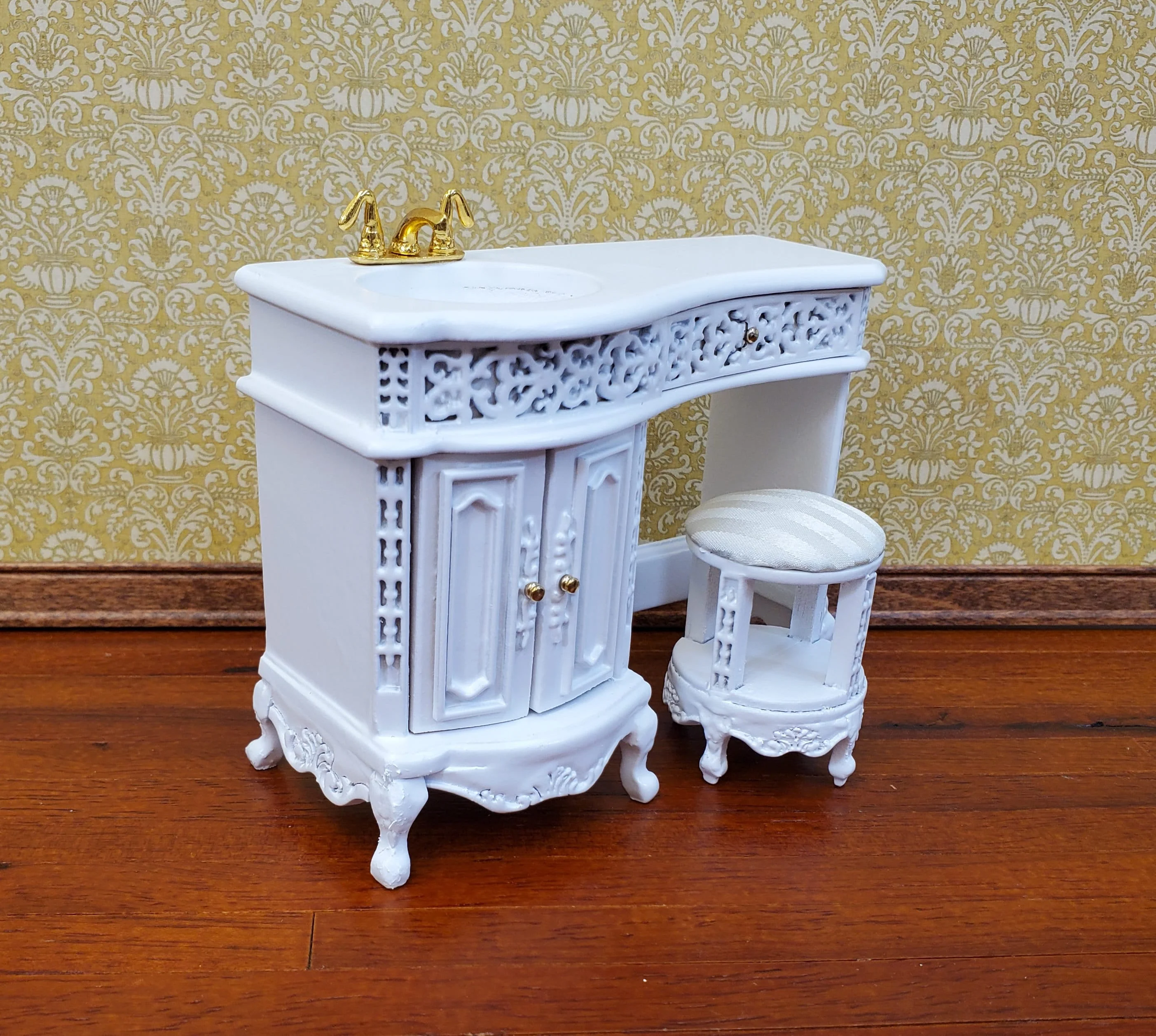 Dollhouse Bathroom Vanity Sink with Stool White Wood 1:12 Scale Miniature Furniture - Image 4