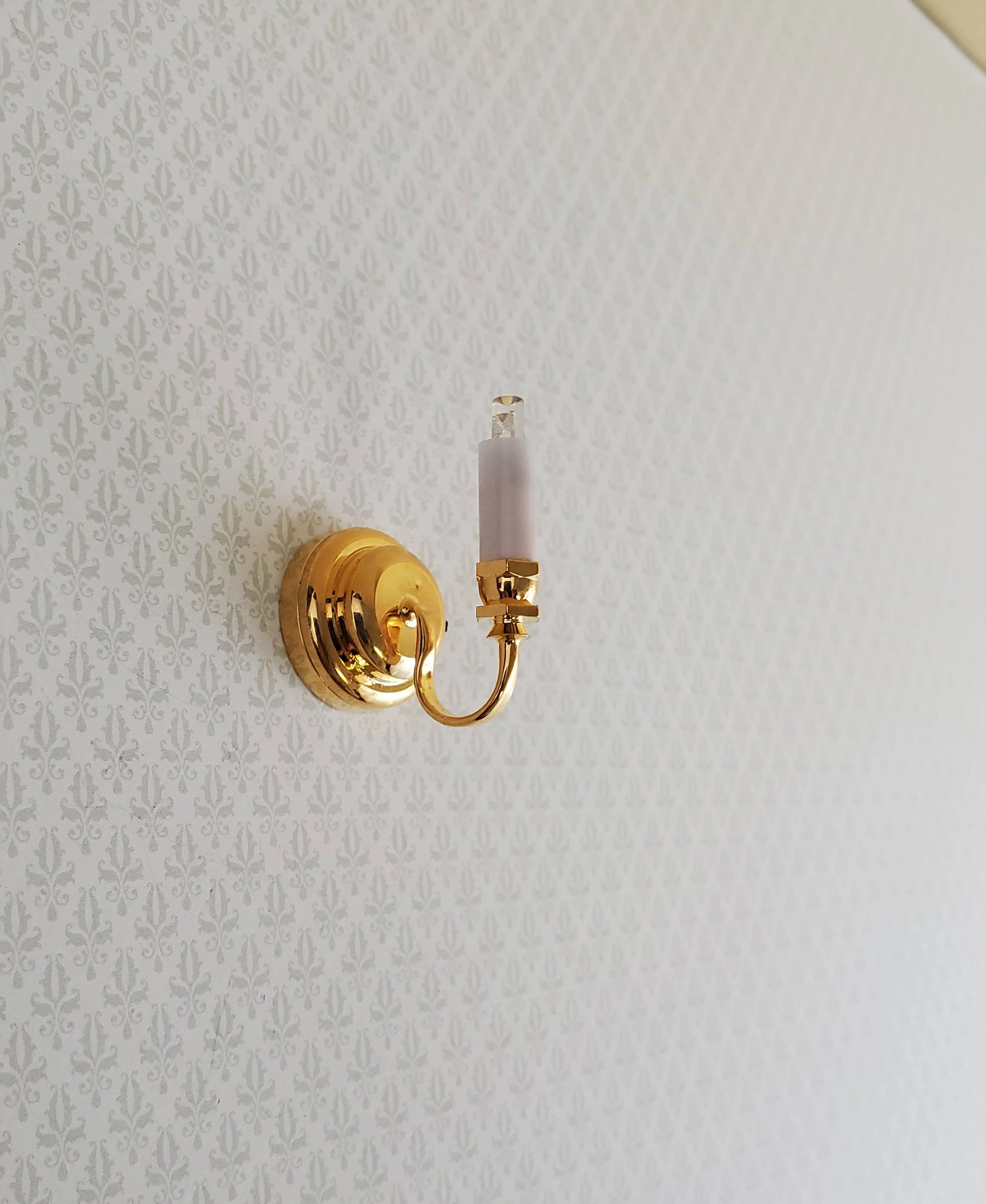 Dollhouse Battery Light Single Candle Wall Sconce 1:12 Scale Miniature - Image 2