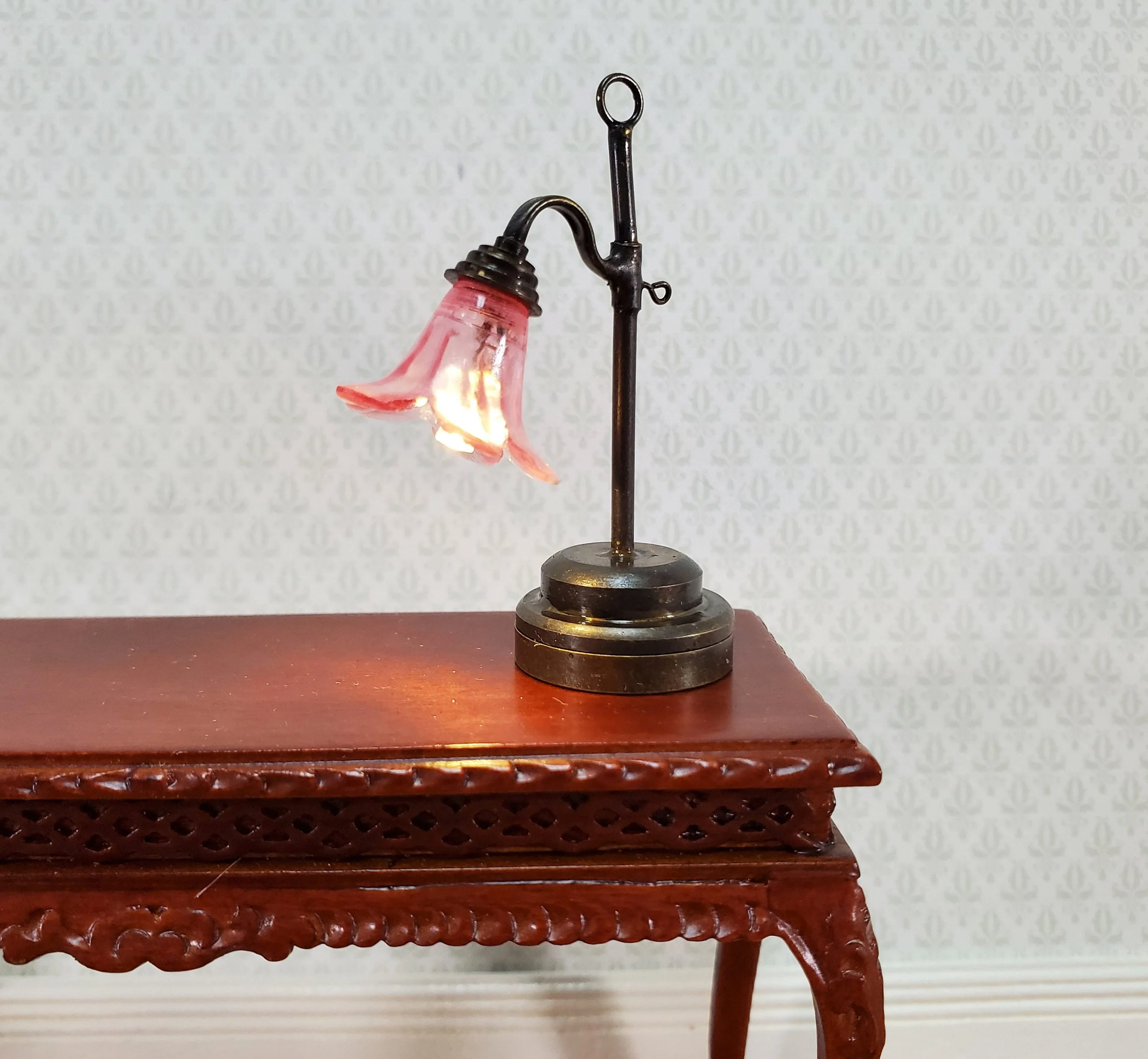 Dollhouse Battery Light Table Lamp Pink Flower Shade Bronze Base 1:12 Scale - Image 2