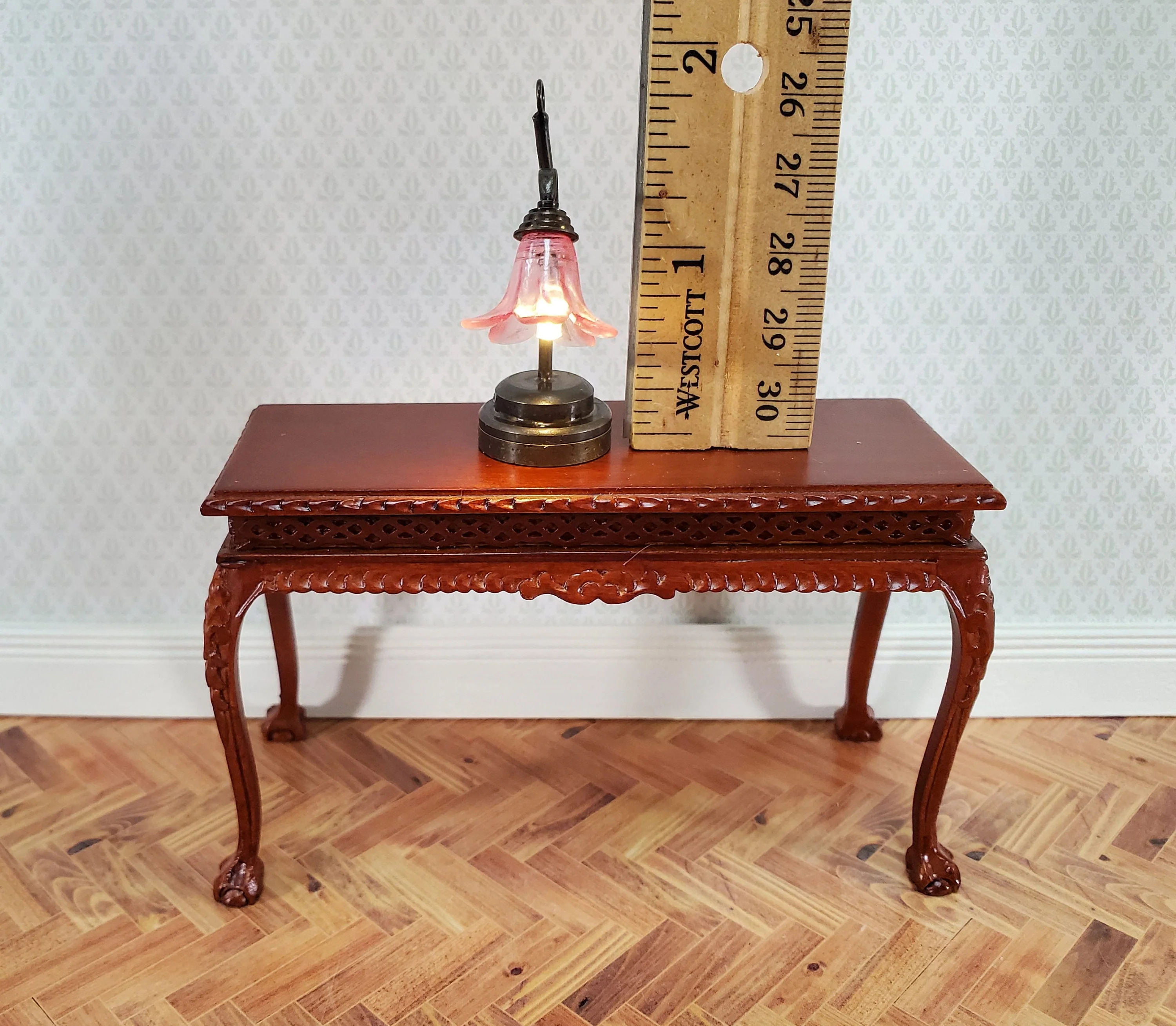 Dollhouse Battery Light Table Lamp Pink Flower Shade Bronze Base 1:12 Scale - Image 4