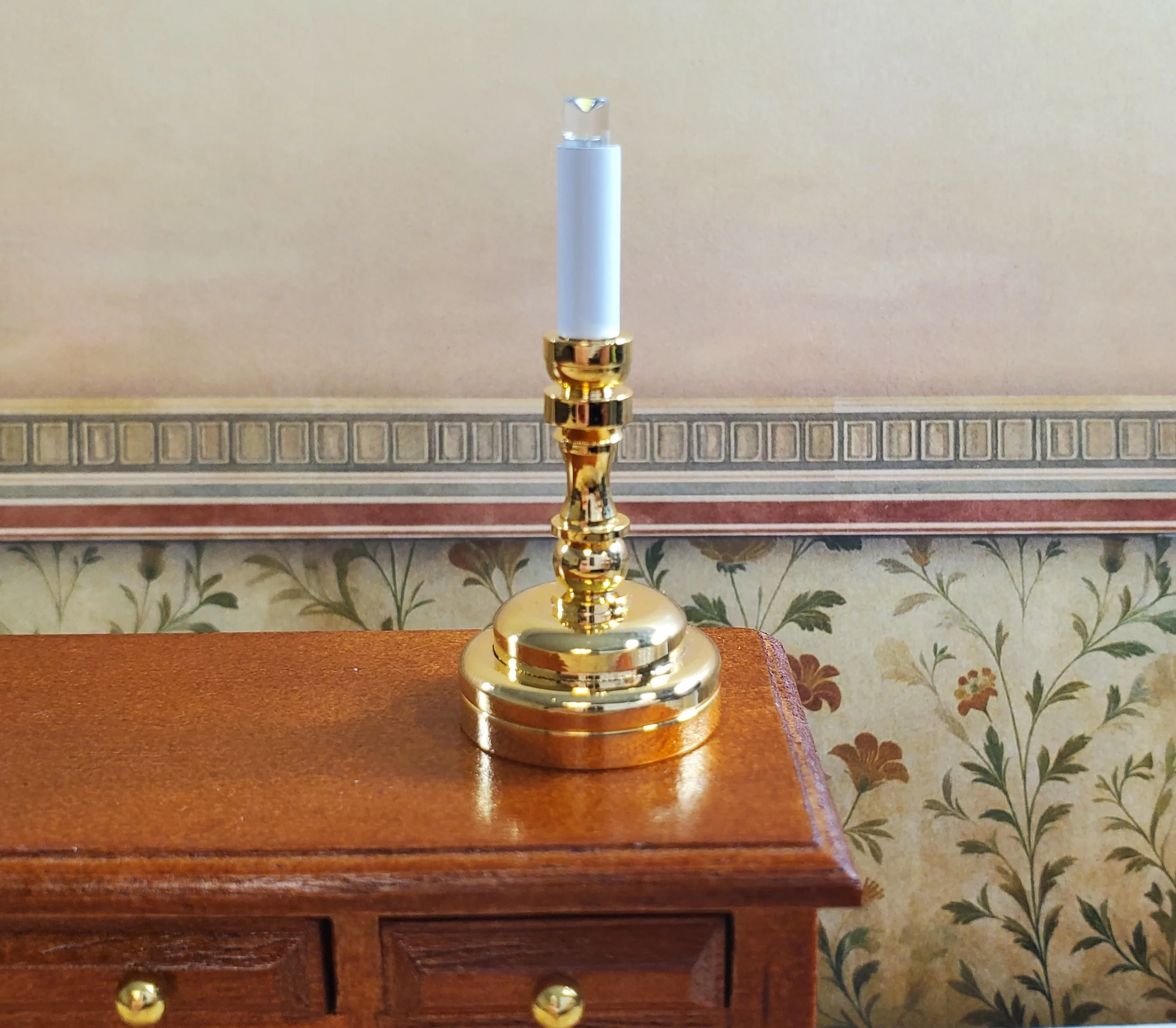 Dollhouse Battery Light with Wand Candle Stick Large 1:12 or 1/6 Scale Lamp - Image 2