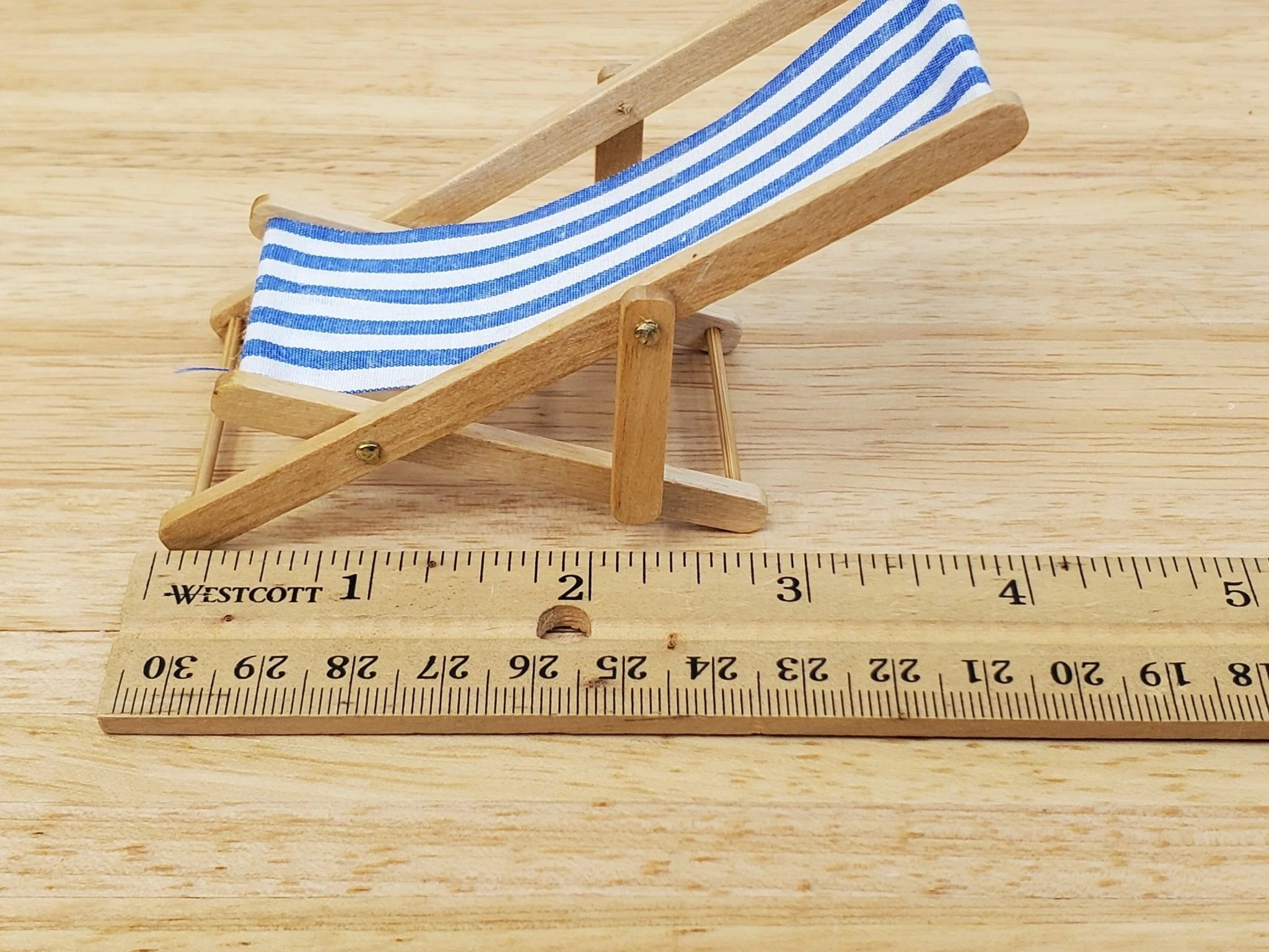 Dollhouse Beach Lounge Chair Folding 1:12 Scale Miniature Furniture - Image 6