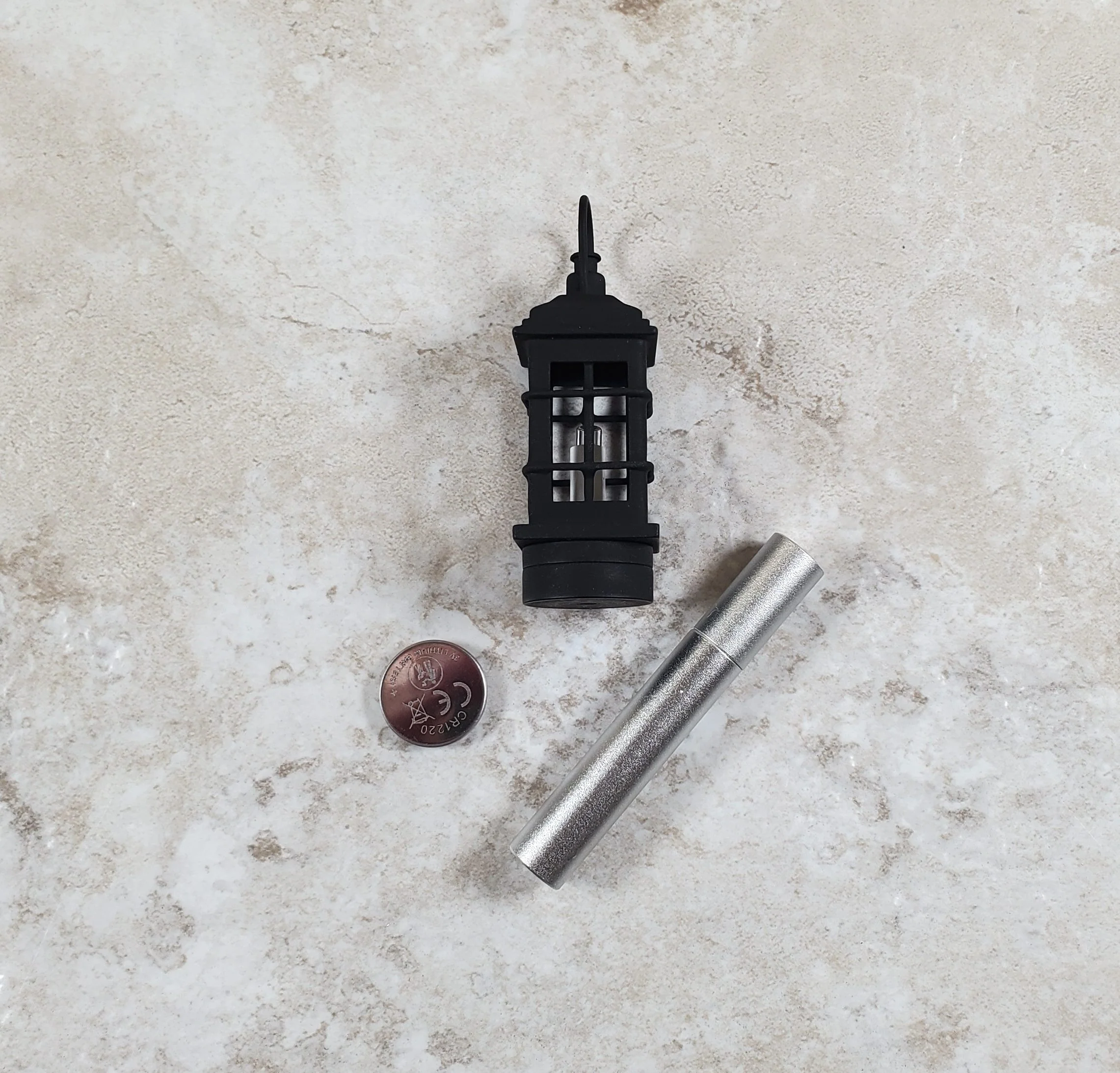 Dollhouse Black Lantern Lamp Wand Light Battery 1:12 Scale Metal Miniature - Image 4