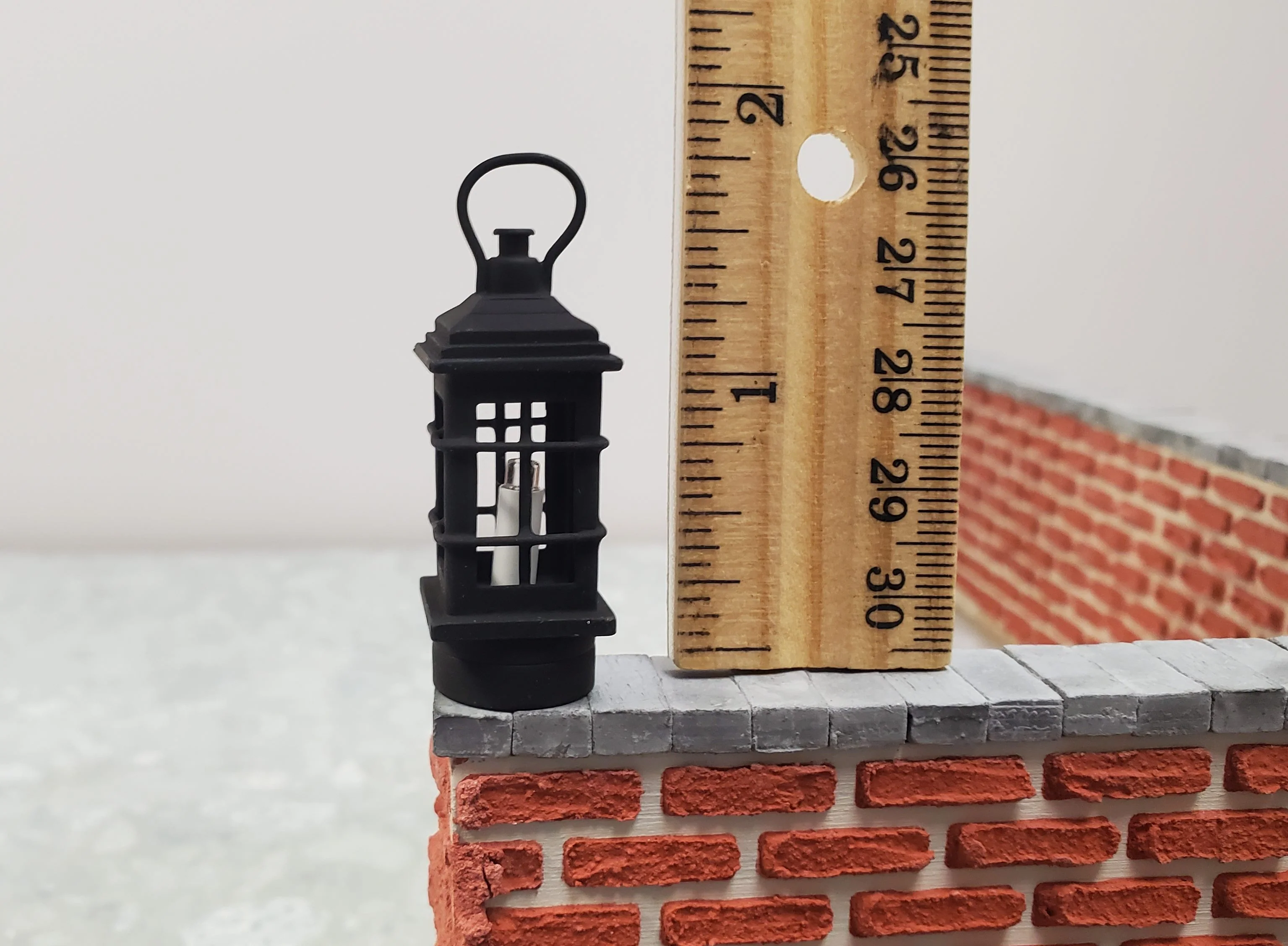Dollhouse Black Lantern Lamp Wand Light Battery 1:12 Scale Metal Miniature - Image 5