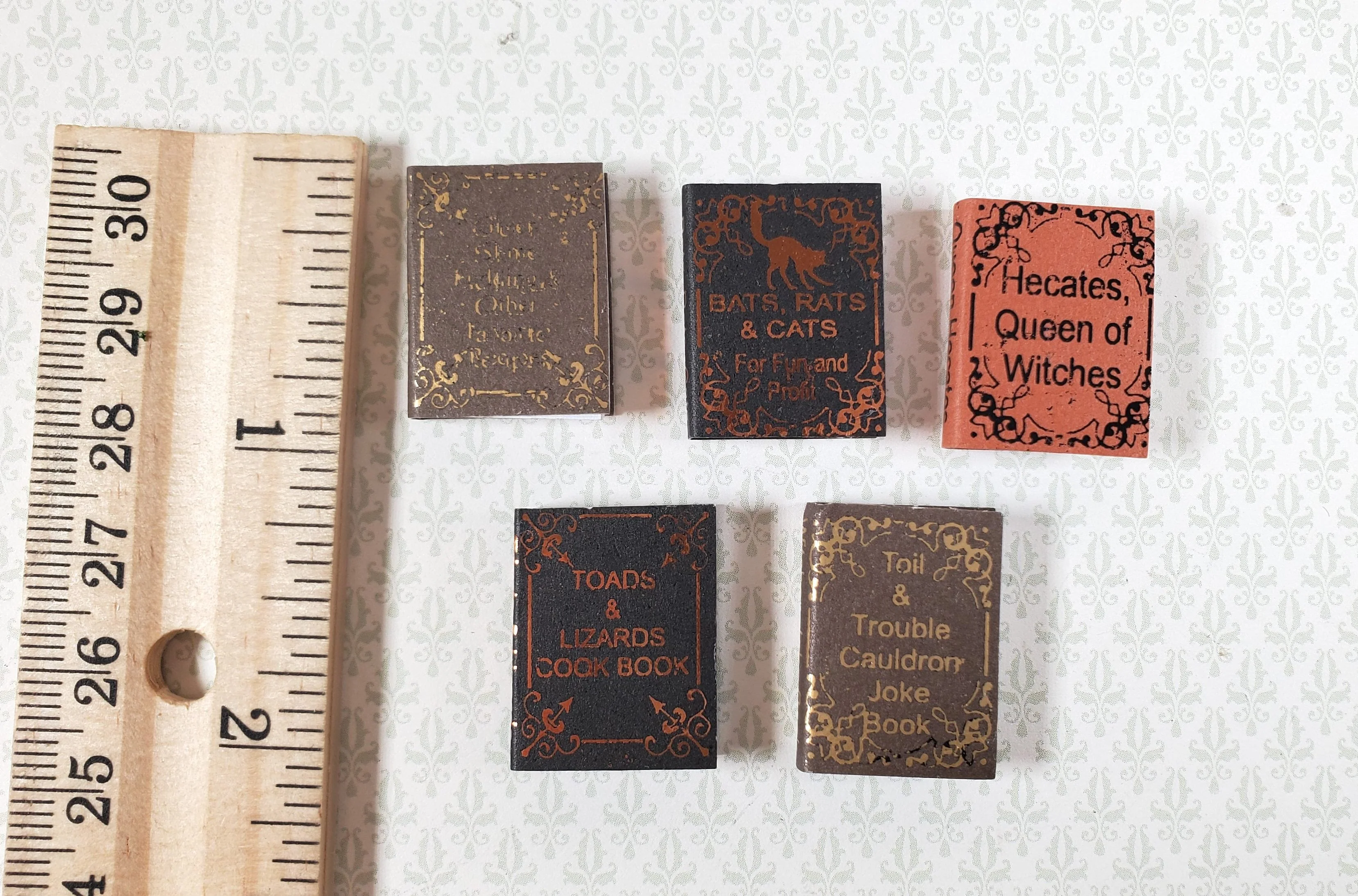 Dollhouse Book Set x5 Witch Humor Volume 1 1:12 Scale Miniatures (blank inside) - Image 5