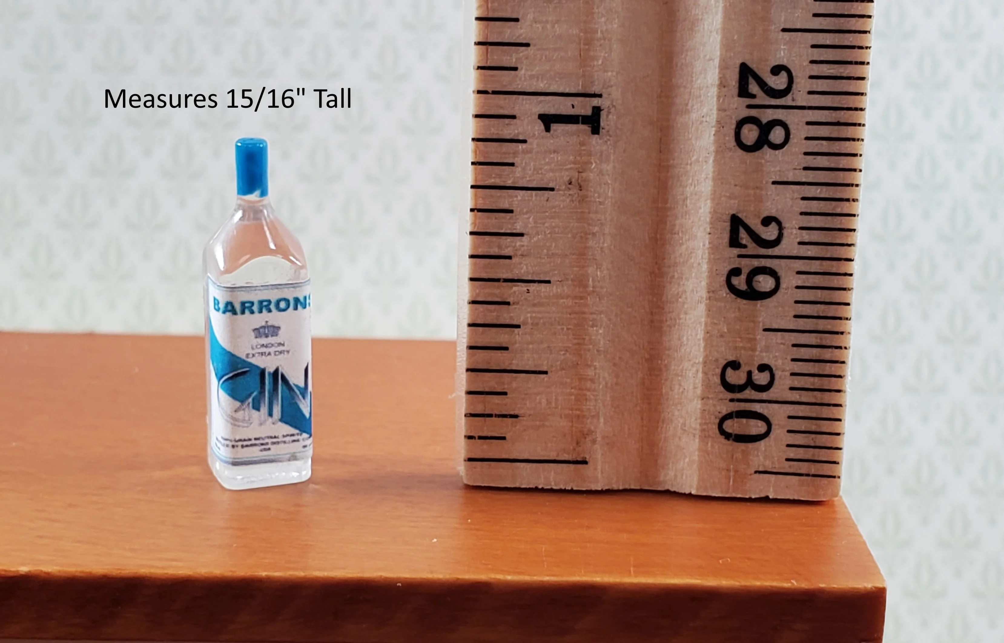 Dollhouse Bottle of Gin 1:12 Scale Miniature Drinks Handmade - Image 4