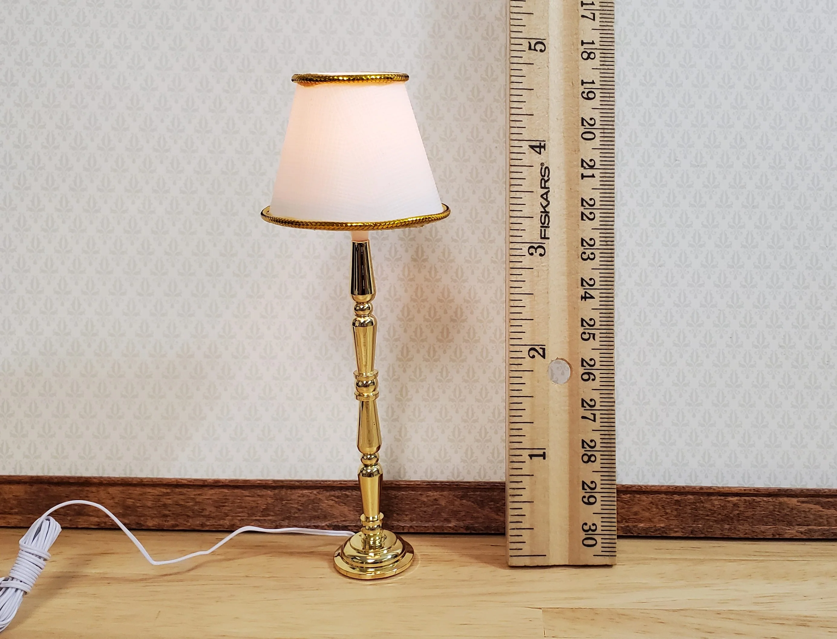 Dollhouse Brass Floor Lamp White Shade 12 Volt with Plug 1:12 Scale HW2718 - Image 3