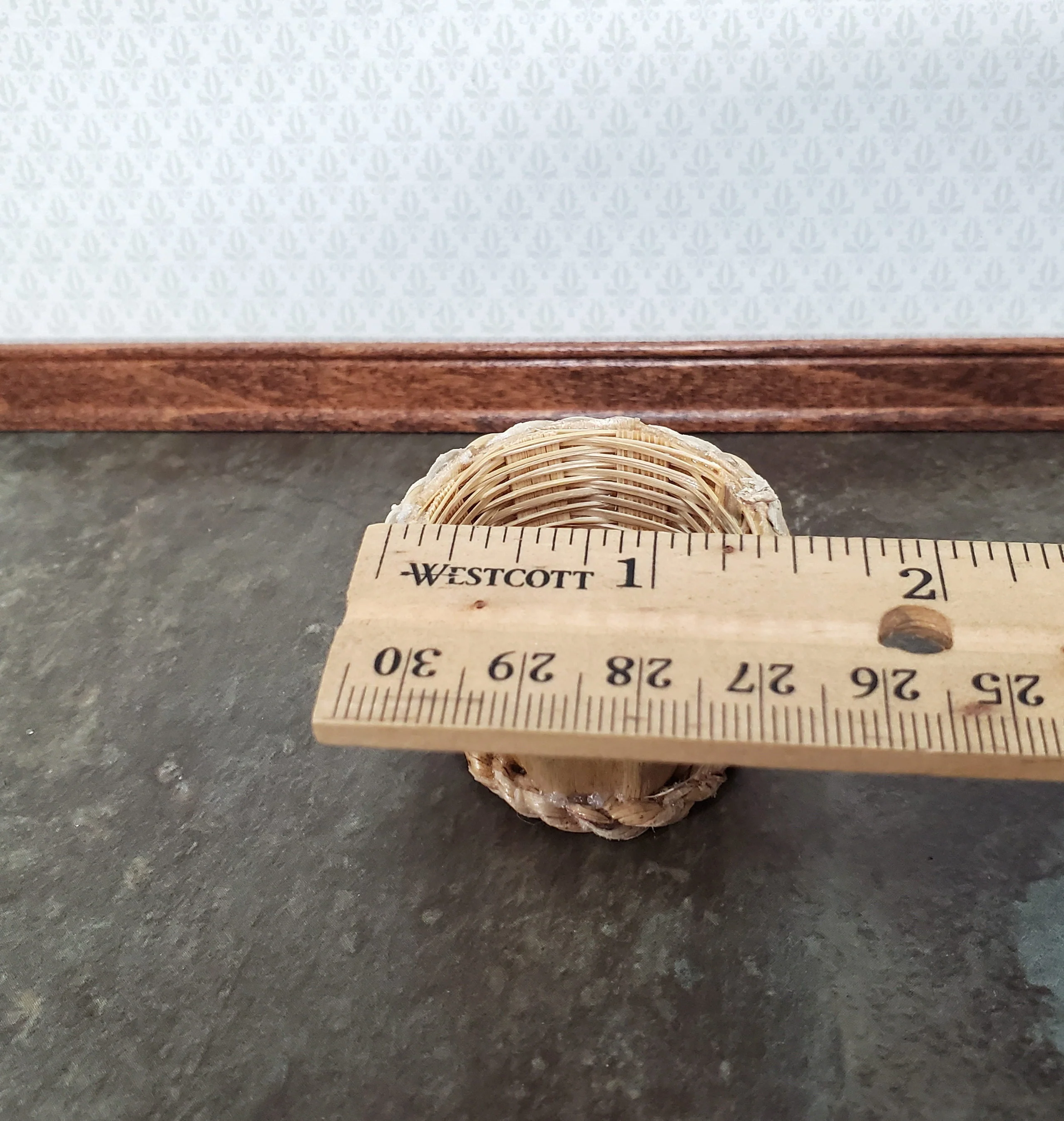 Dollhouse Bushel Basket Empty Natural Fiber 1:12 Scale Miniature - Image 5