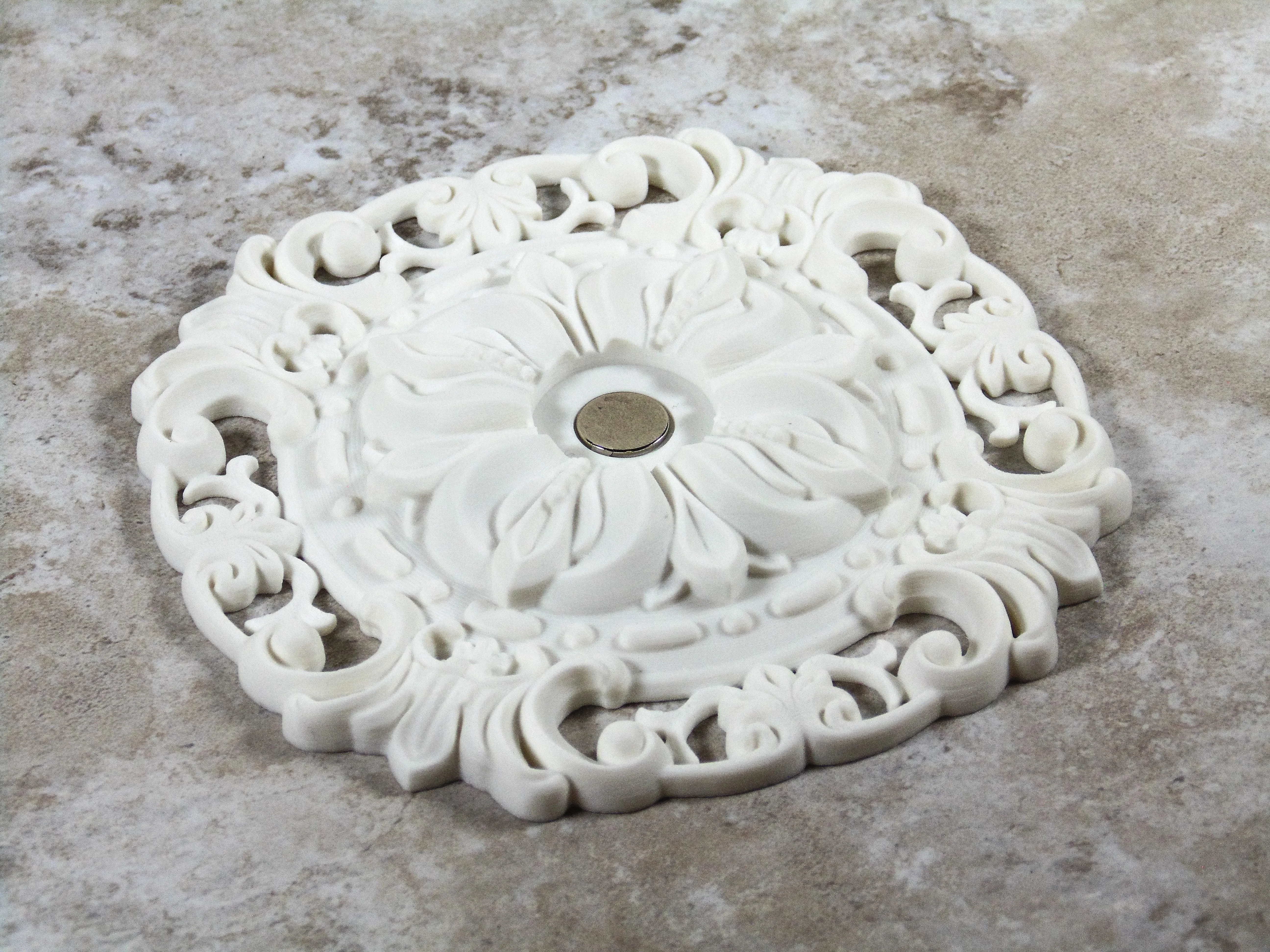 Dollhouse Ceiling Rose Medallion for Battery Lights 1:12 Scale Miniature MC177 - Image 3