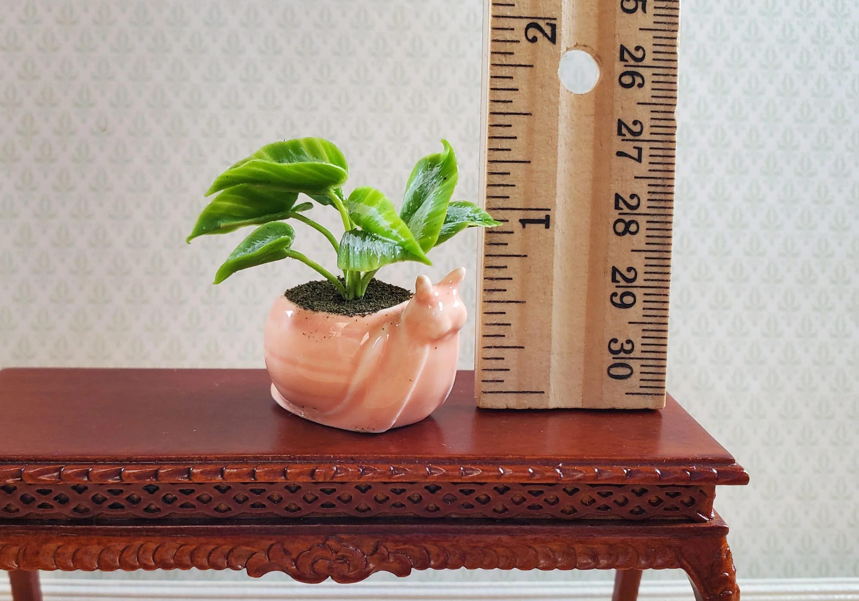 Dollhouse Ceramic Snail Planter with Houseplant 1:12 Scale Miniature - Image 4