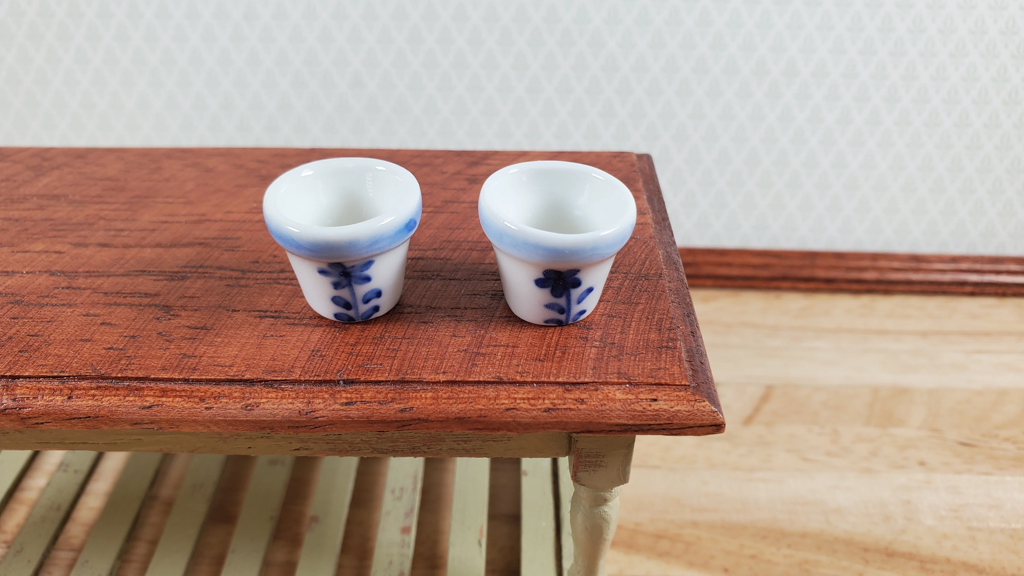 Dollhouse Cermaic Planter Blue & White Set of 2 Small 1:12 Scale Miniature - Image 2