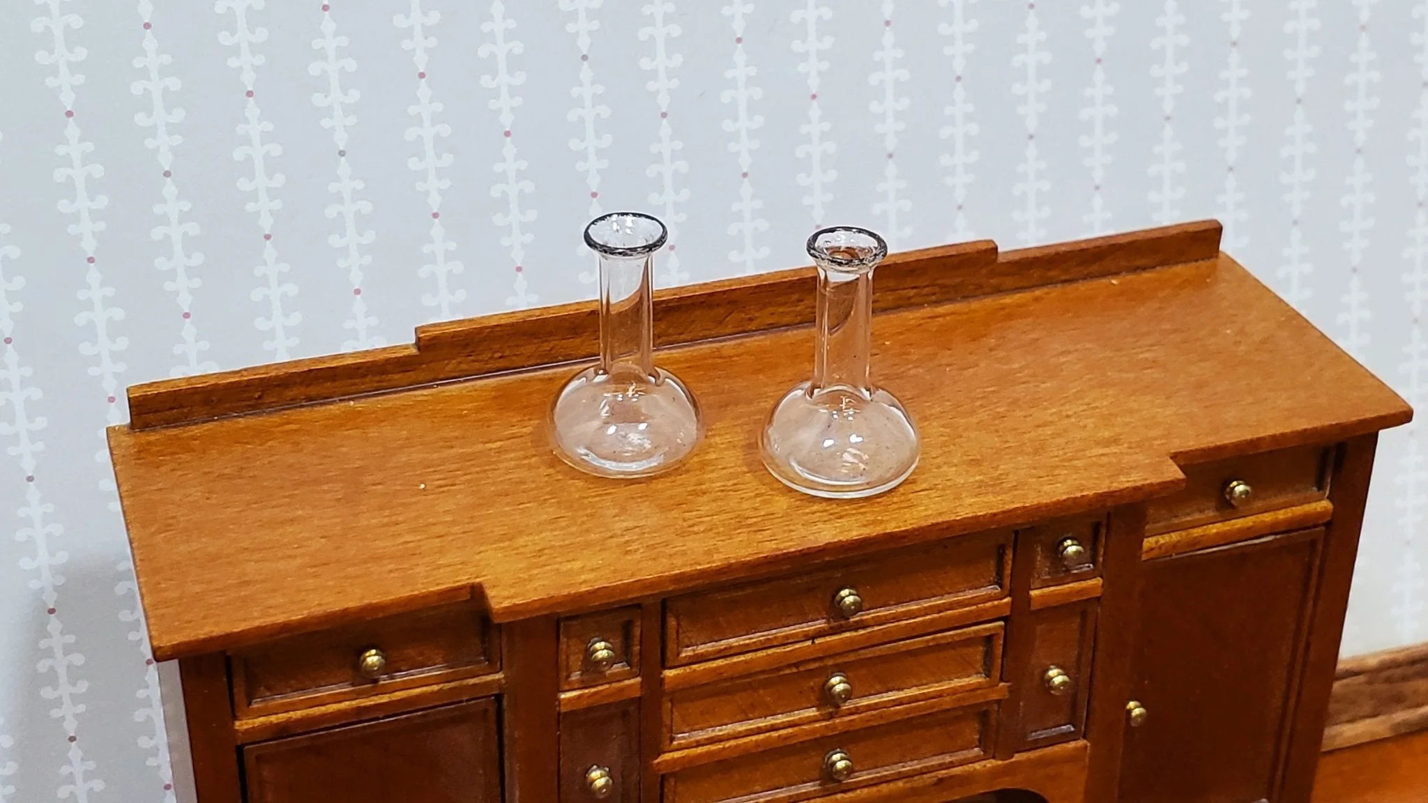 Dollhouse Chemist Flasks Set of 2 Lab Jar Real Glass Mad Scientist 1:12 Scale - Image 4