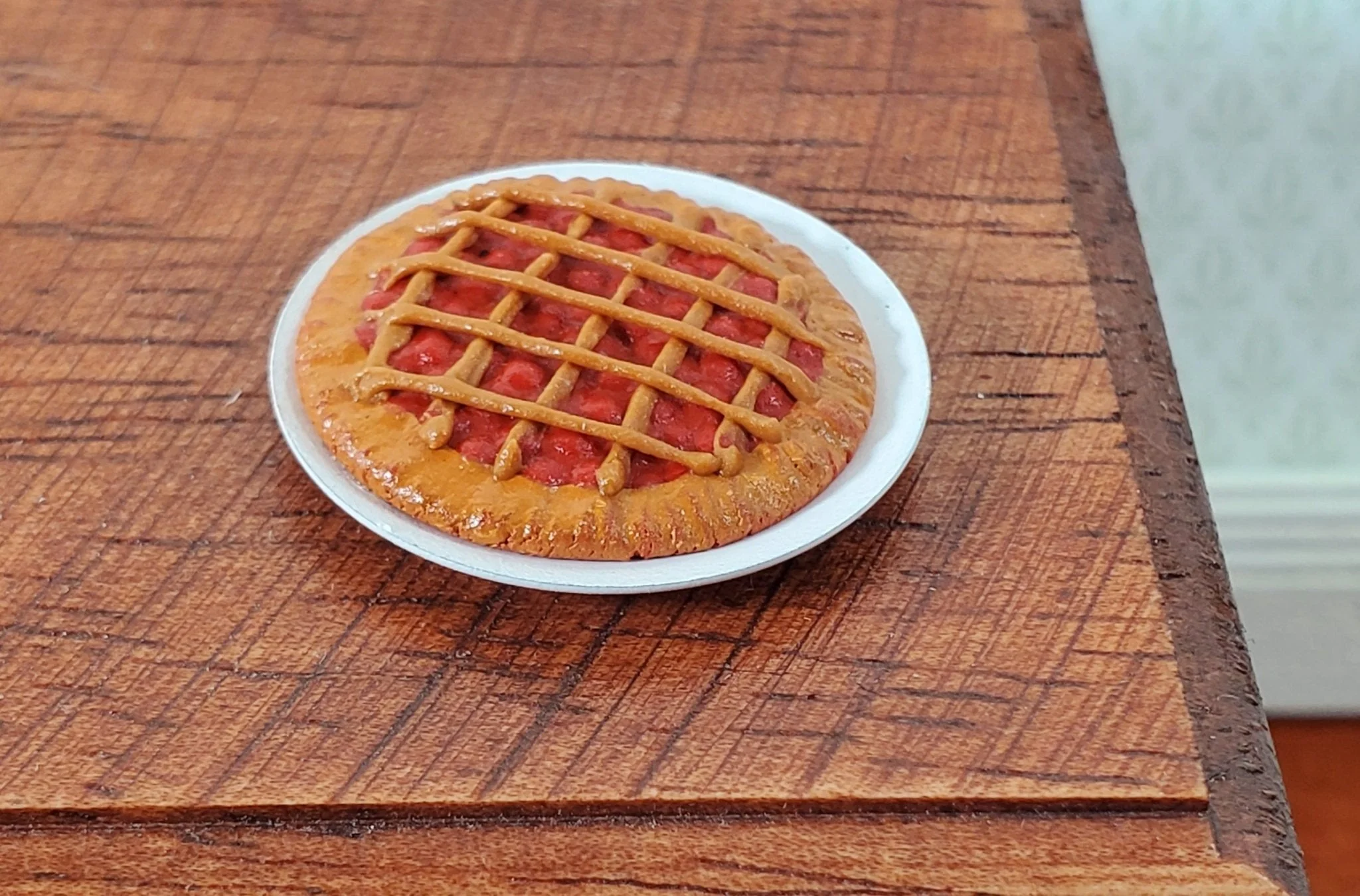 Dollhouse Cherry Pie on Plate 1:12 Scale Miniature Kitchen Food Bakery