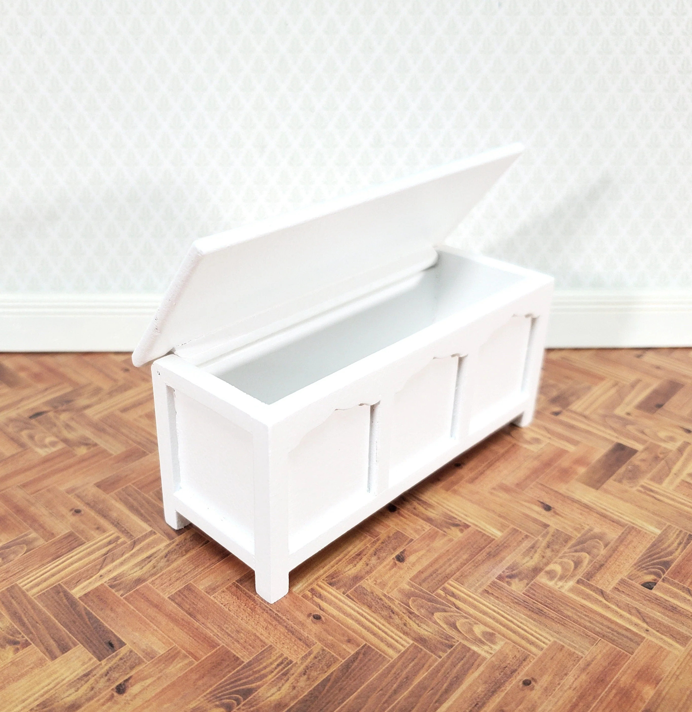 Dollhouse Chest Blanket Trunk 1:12 Scale Miniature Furniture White Wood - Image 3