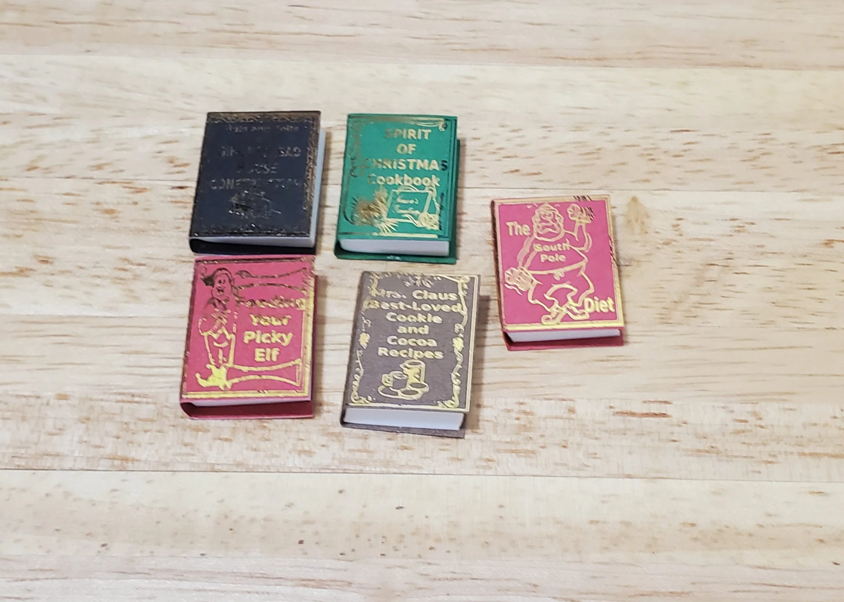 Dollhouse Christmas Books x5 Set 1 1:12 Scale Miniatures (blank inside) Handmade - Image 2