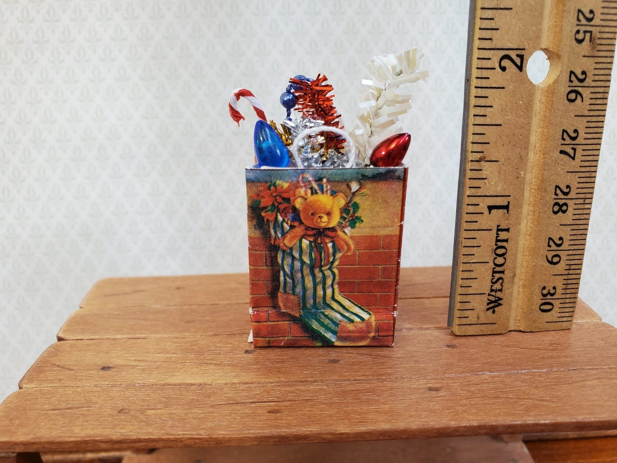 Dollhouse Christmas Holiday Shopping Bag Teddy Bear 1:12 Scale Miniature Accessories - Image 4