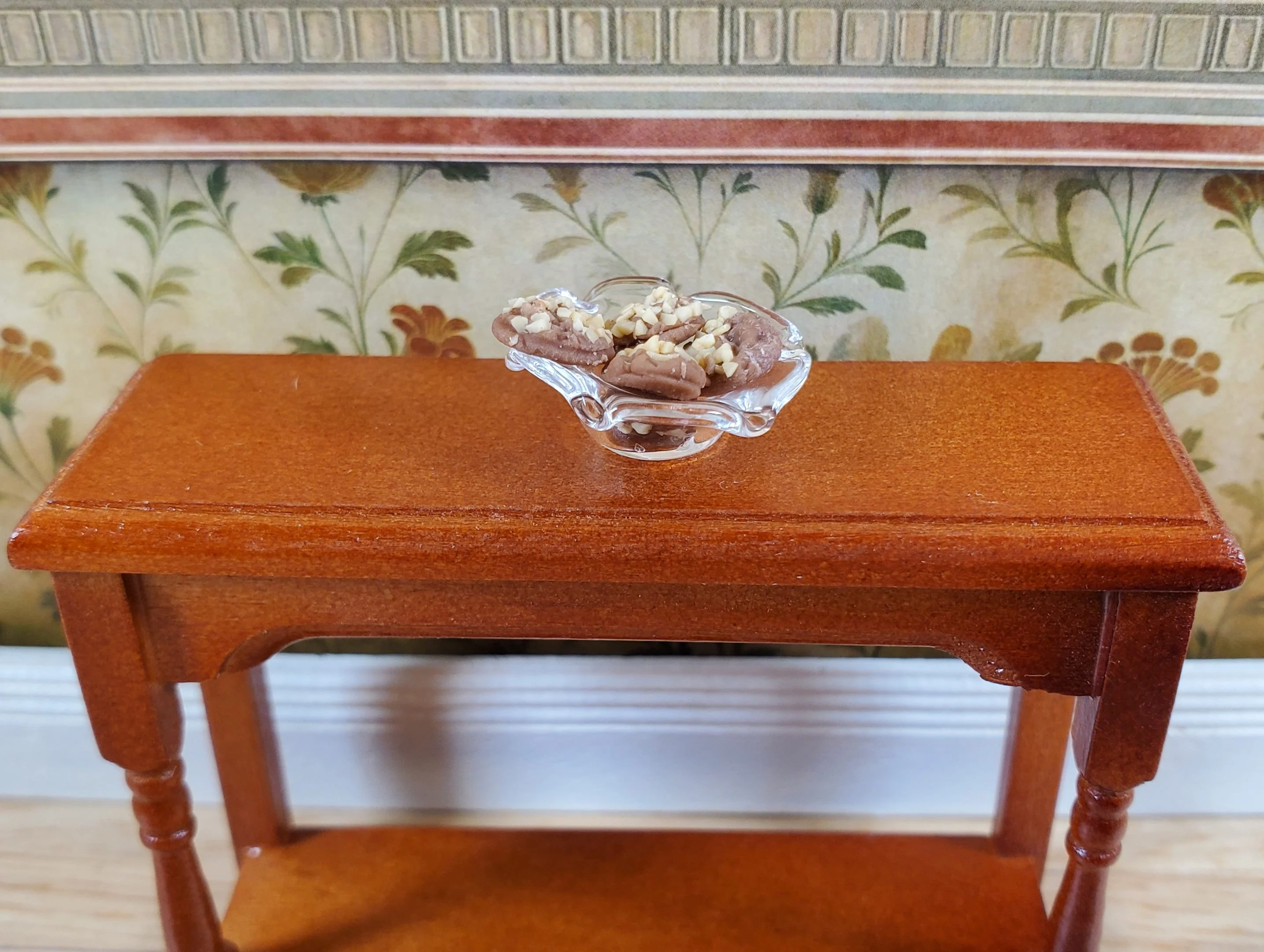 Dollhouse Clear Glass Candy Dish or Serving Bowl 1:12 Scale Miniature - Image 3