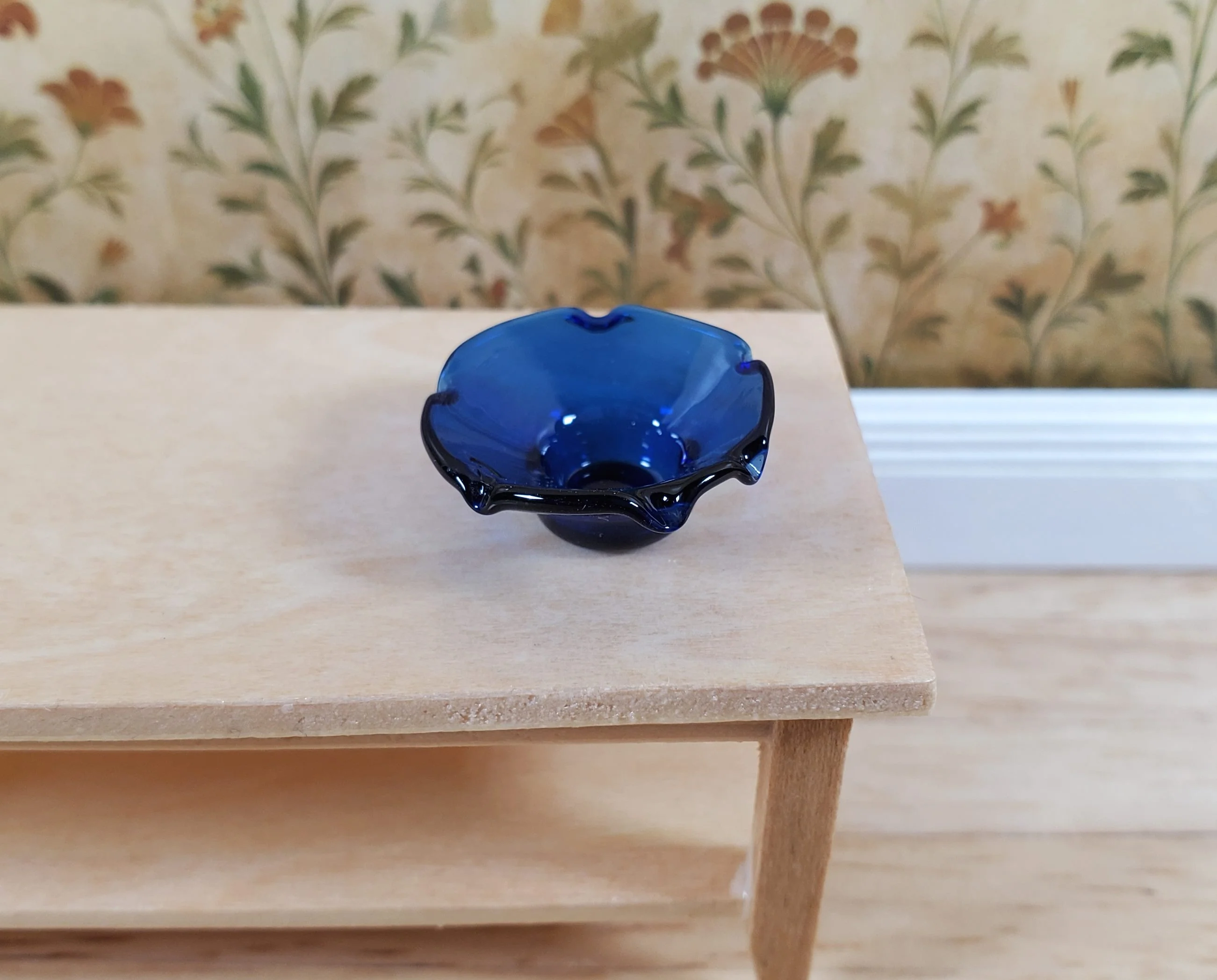 Dollhouse Cobalt Blue Glass Candy Dish or Serving Bowl 1:12 Scale Miniature - Image 2