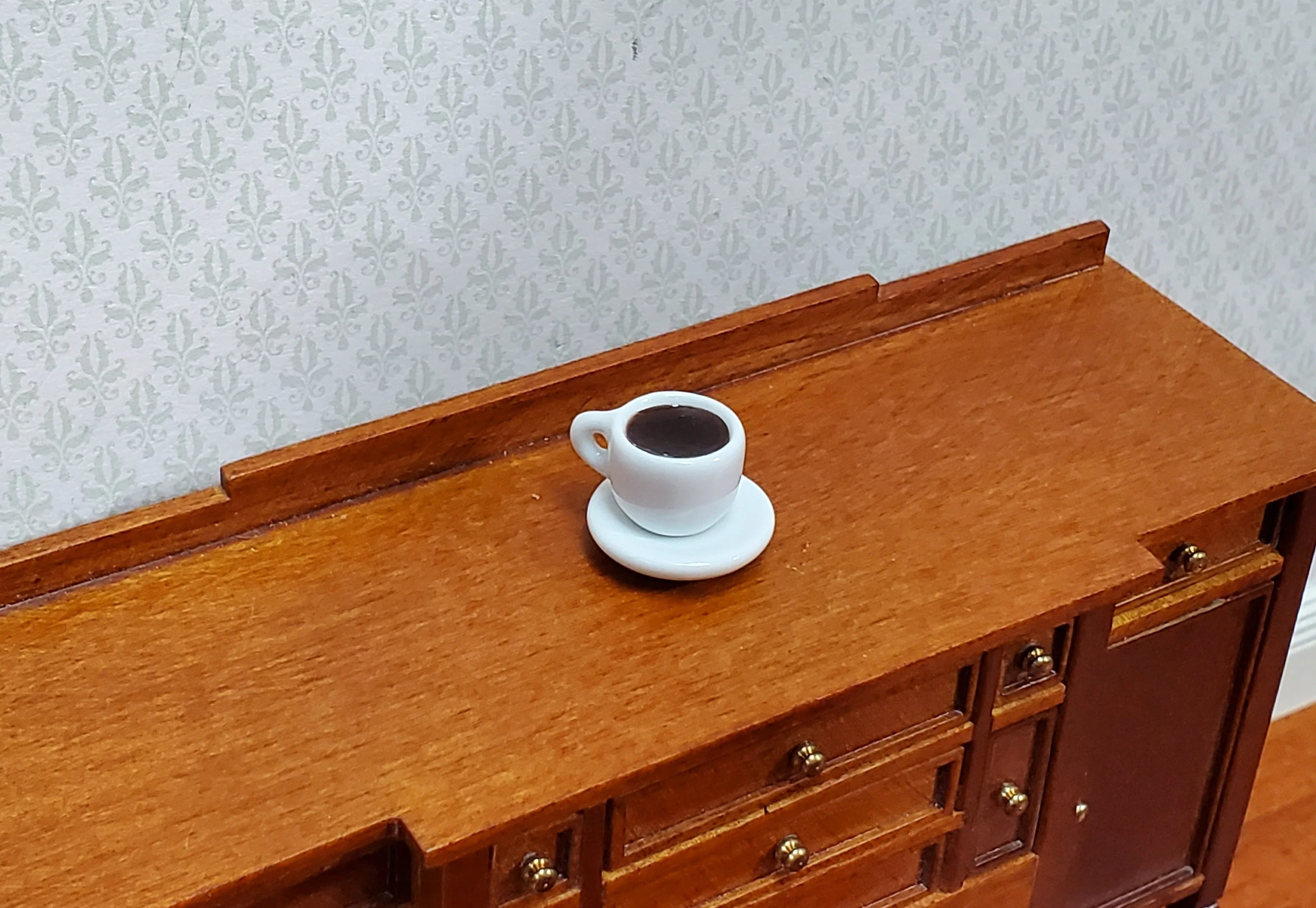 Dollhouse Coffee Mug Cup with Saucer White Ceramic Large 1:12 Scale Miniature