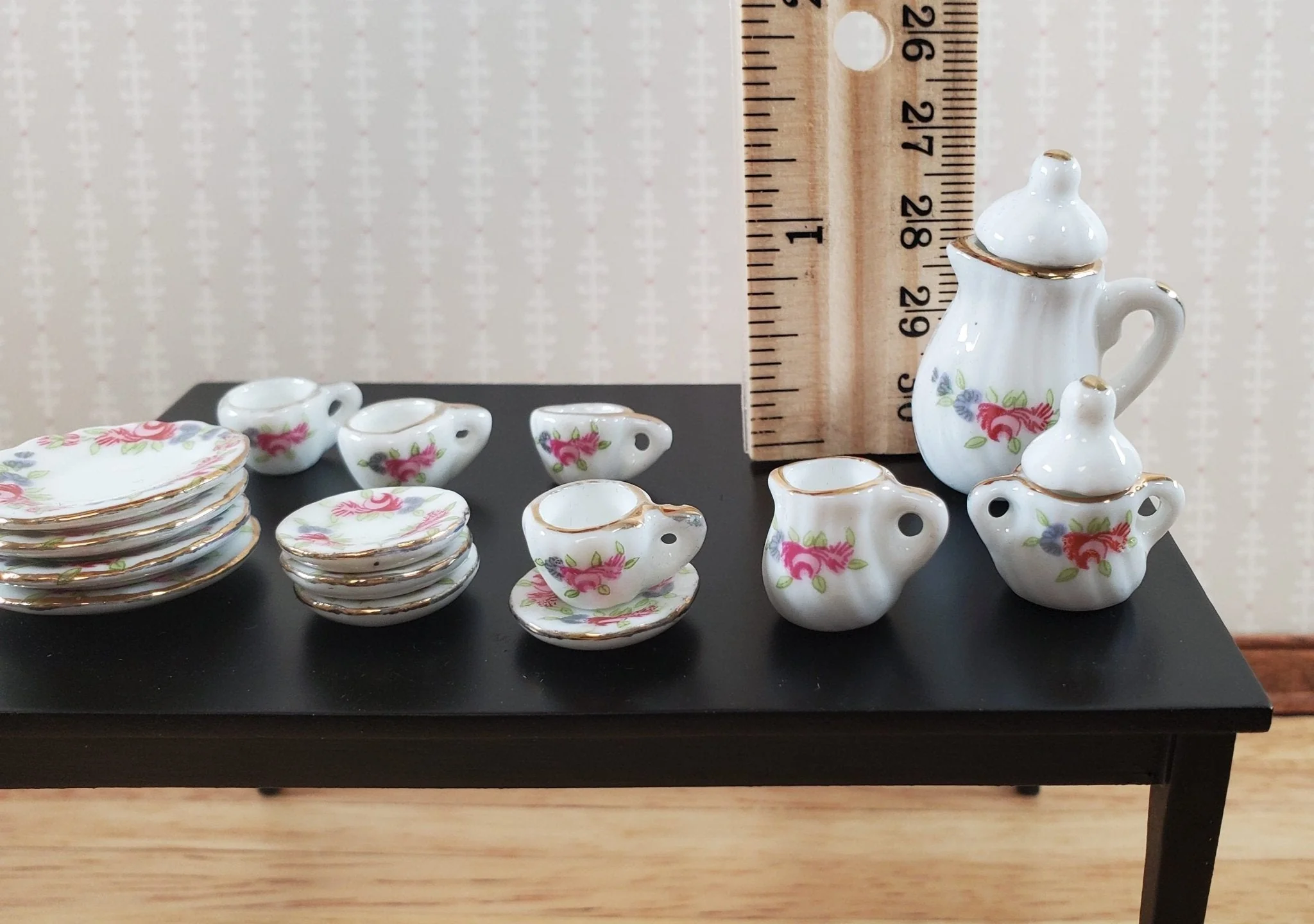 Dollhouse Coffee Set Dinner Plates Pink Roses Ceramic 1:12 Scale Miniature - Image 7