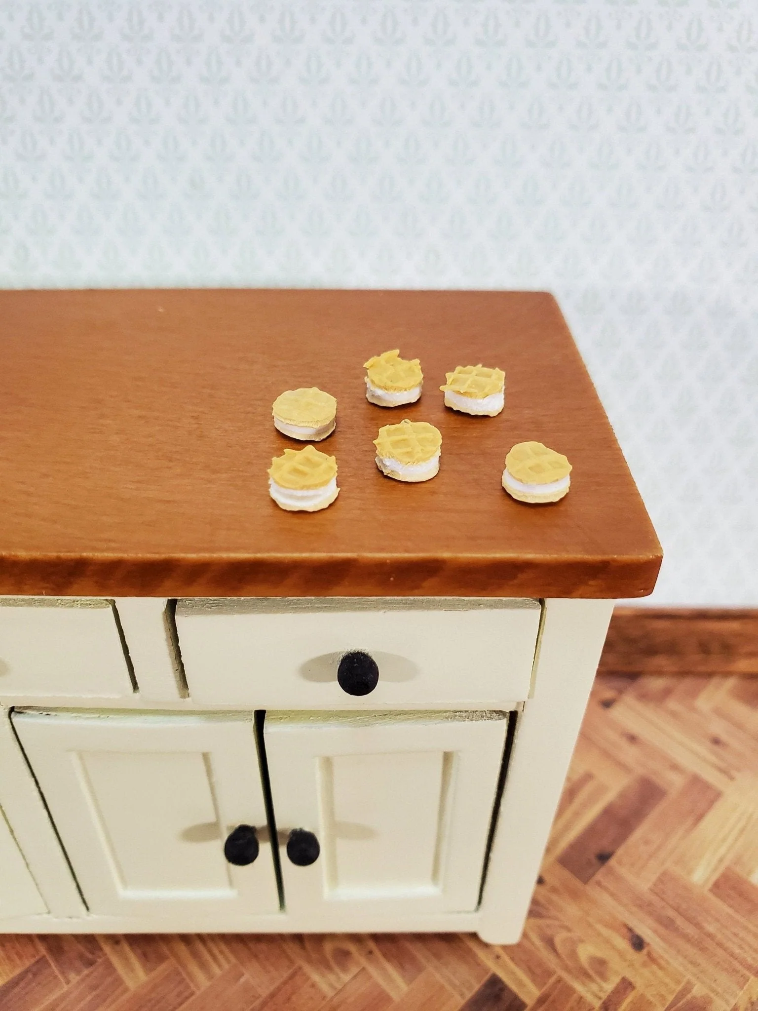 Dollhouse Cookies Waffle Sandwich Style Dessert 1:12 Scale Miniature Food 6 Pieces - Image 2