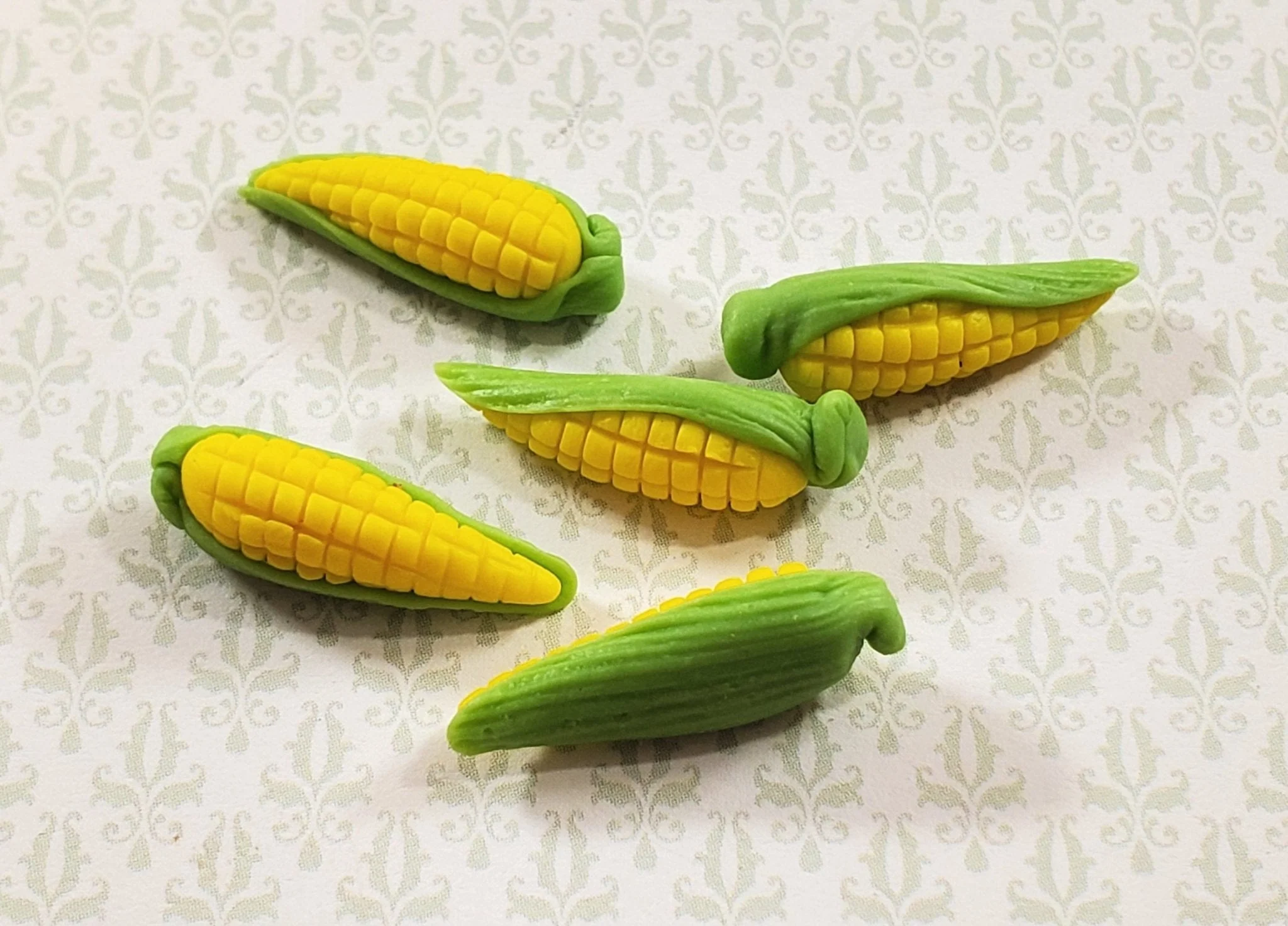 Dollhouse Corn on the Cob 5 Pieces 1:12 Scale Miniatures Food Kitchen