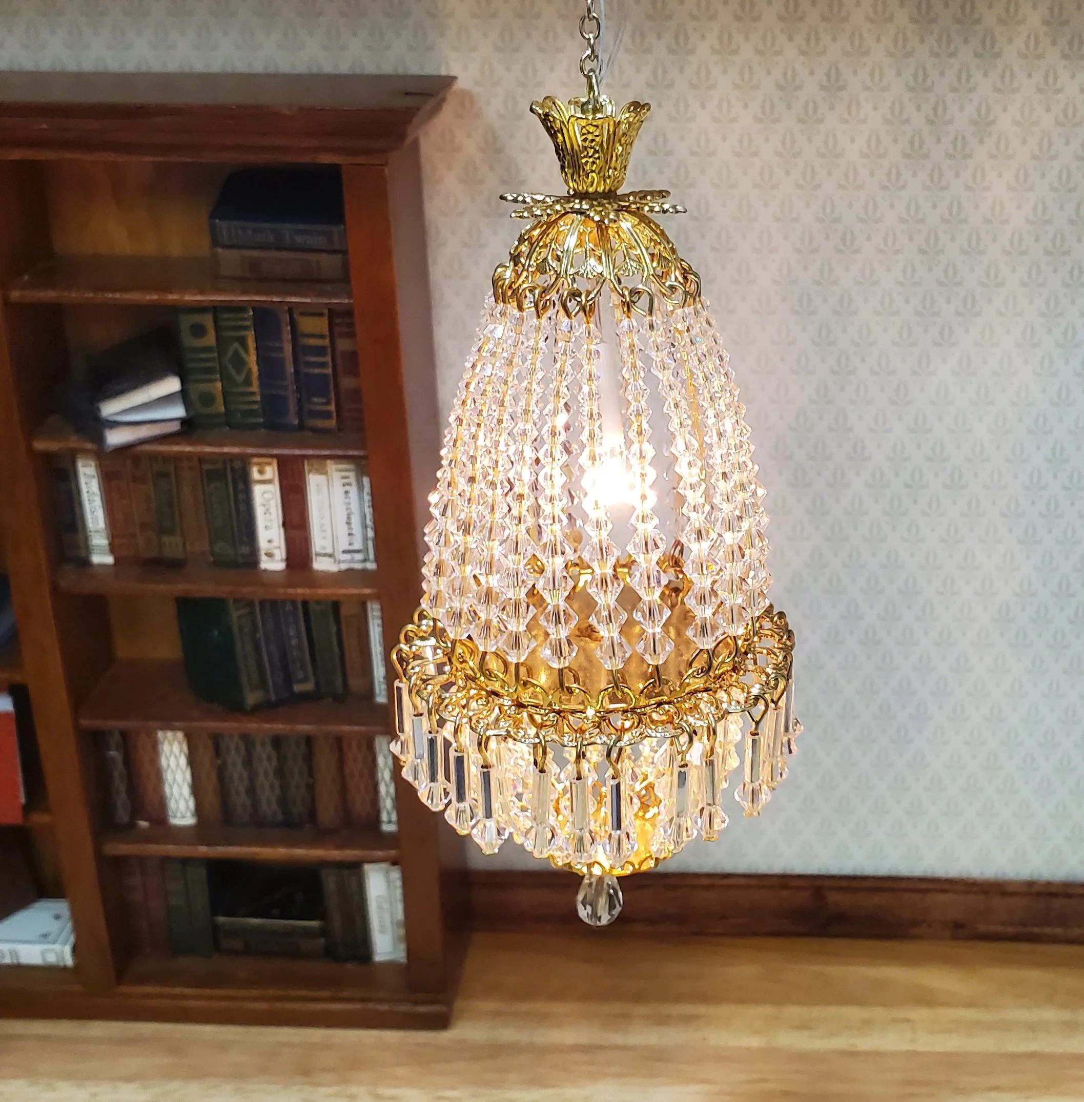 Dollhouse Crystal Chandelier "Daphne Deluxe II" Real Glass 12 Volt 1:12 Scale - Image 2