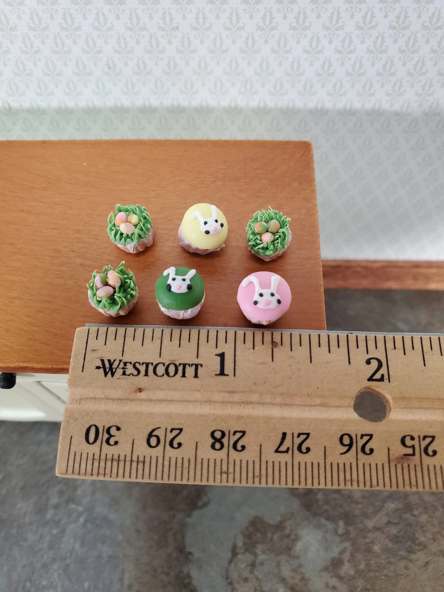 Dollhouse Cupcakes Easter Theme Set of 6 Bunnies Eggs 1:12 Scale Miniature Food - Image 4