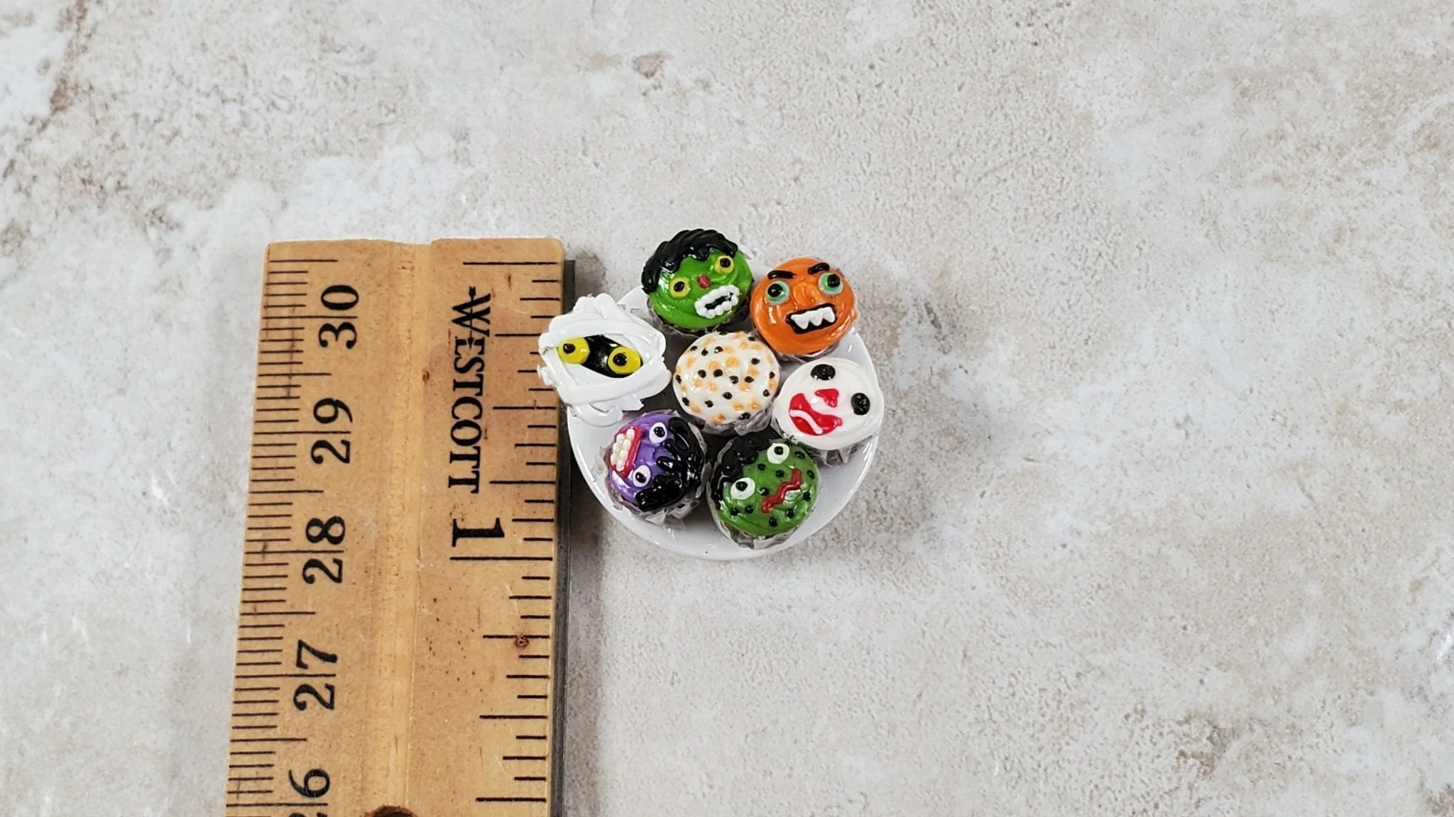 Dollhouse Cupcakes Halloween Theme Mummy Monsters 1:12 Scale Miniature Food - Image 4