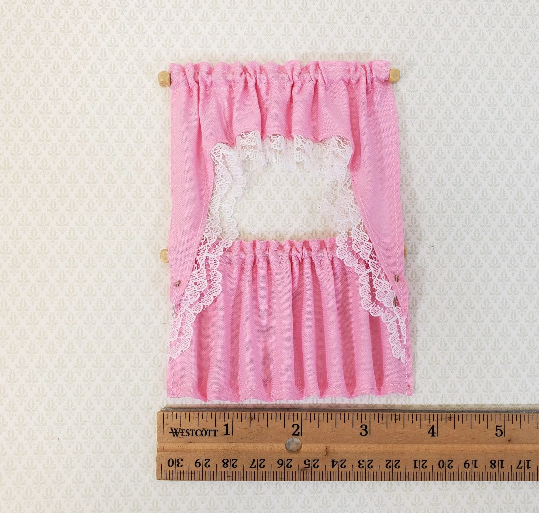 Dollhouse Curtains Cafe Style PINK with White Lace Wood Curtain Rod 1:12 Scale - Image 2