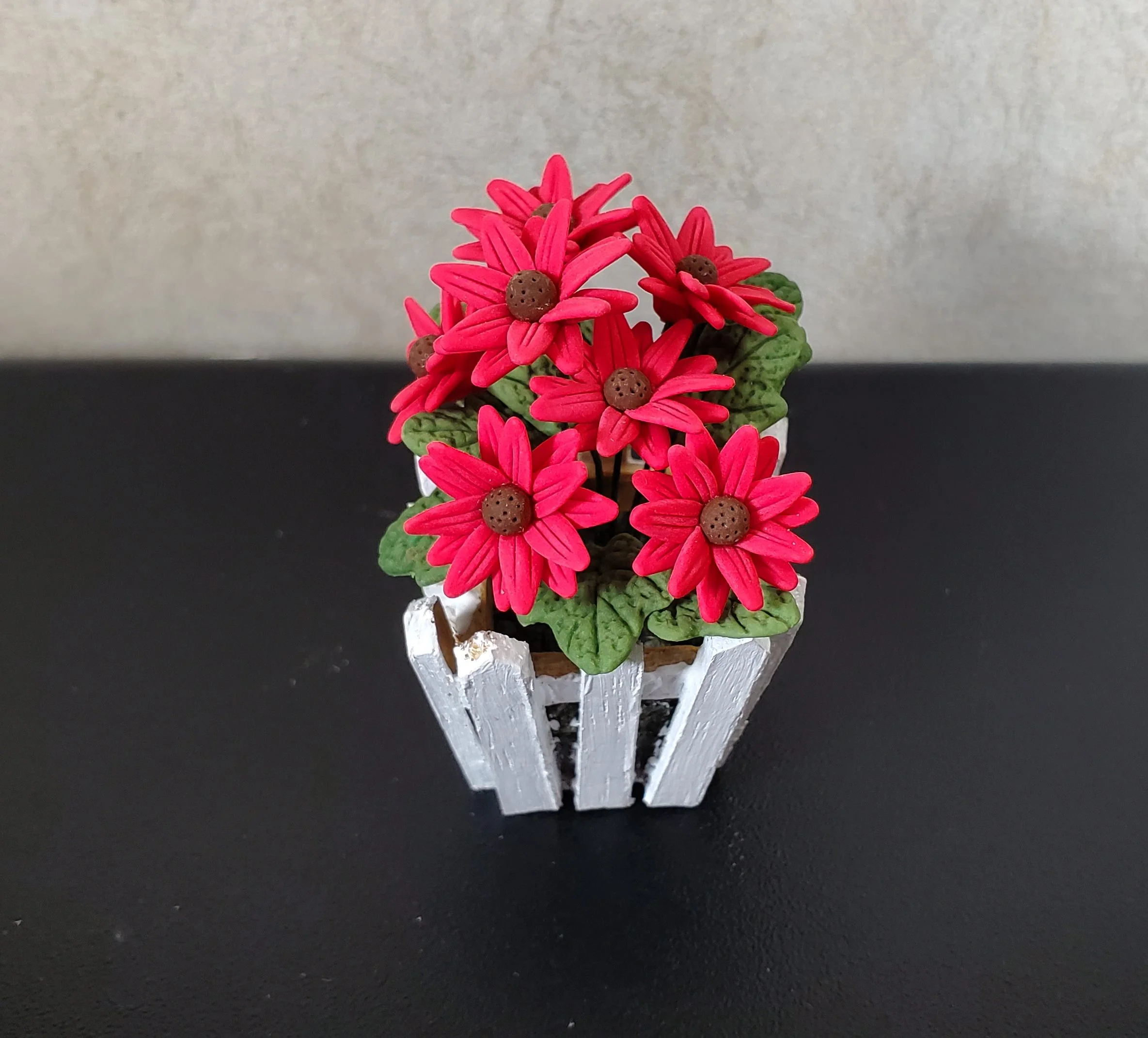 Dollhouse Dark Pink Daisies in a White Wood Picket Planter1:12 Scale Miniature