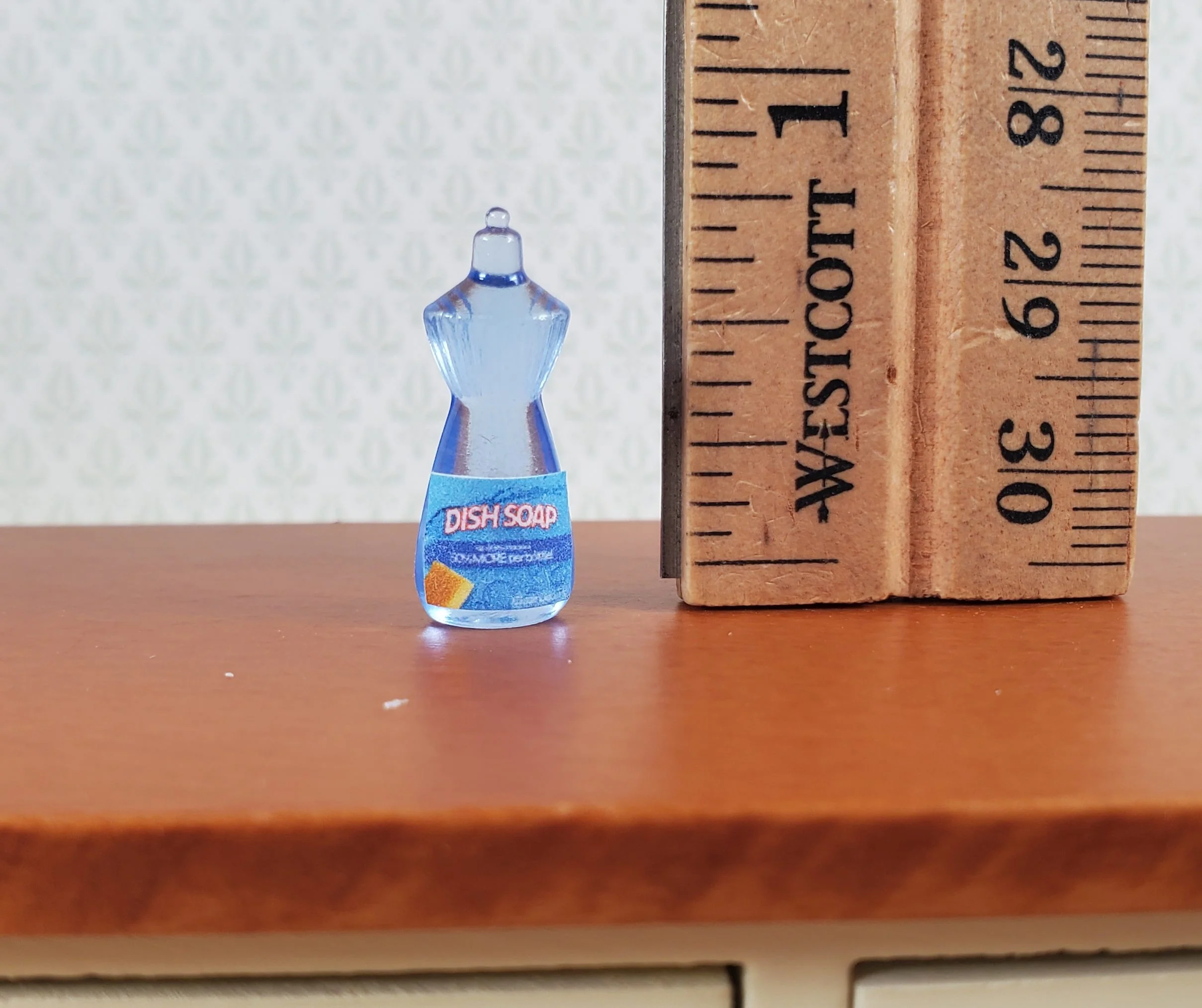 Dollhouse Dish Soap Dishwashing Bottle 1:12 Scale Miniature Kitchen Accessories - Image 4