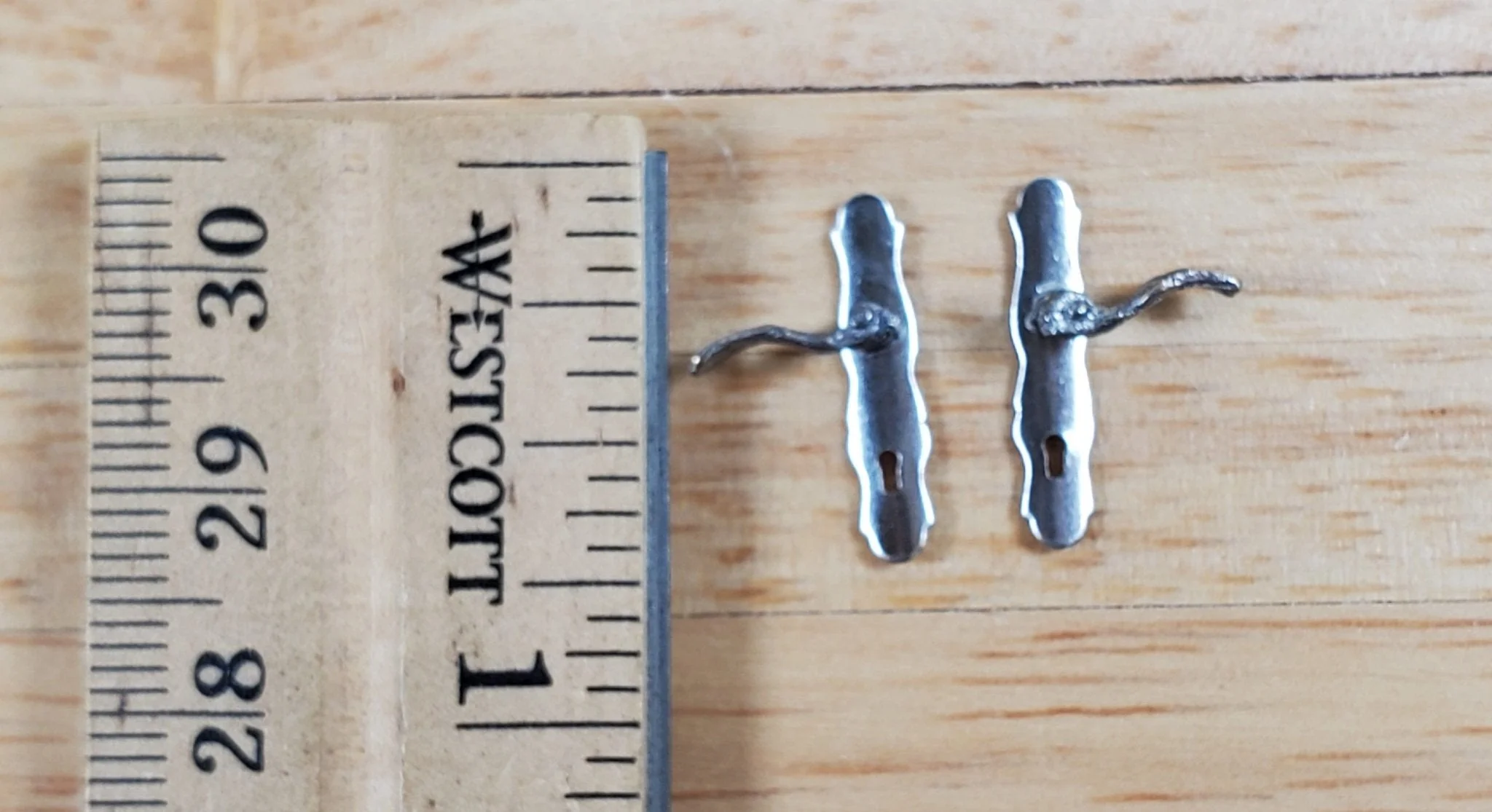 Dollhouse Door Handles Nickel x2 French Lever Style 1:12 Scale Miniatures CLA05582 - Image 5