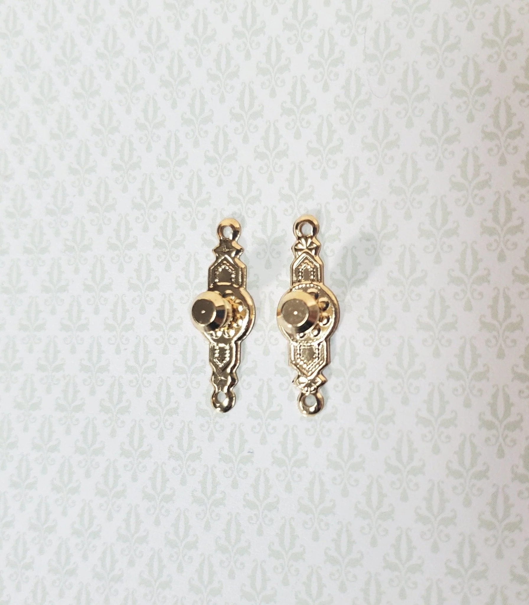 Dollhouse Doorknobs Handles Fancy Gold 1 Set 1:12 Scale Miniatures Houseworks 1105 - Image 2