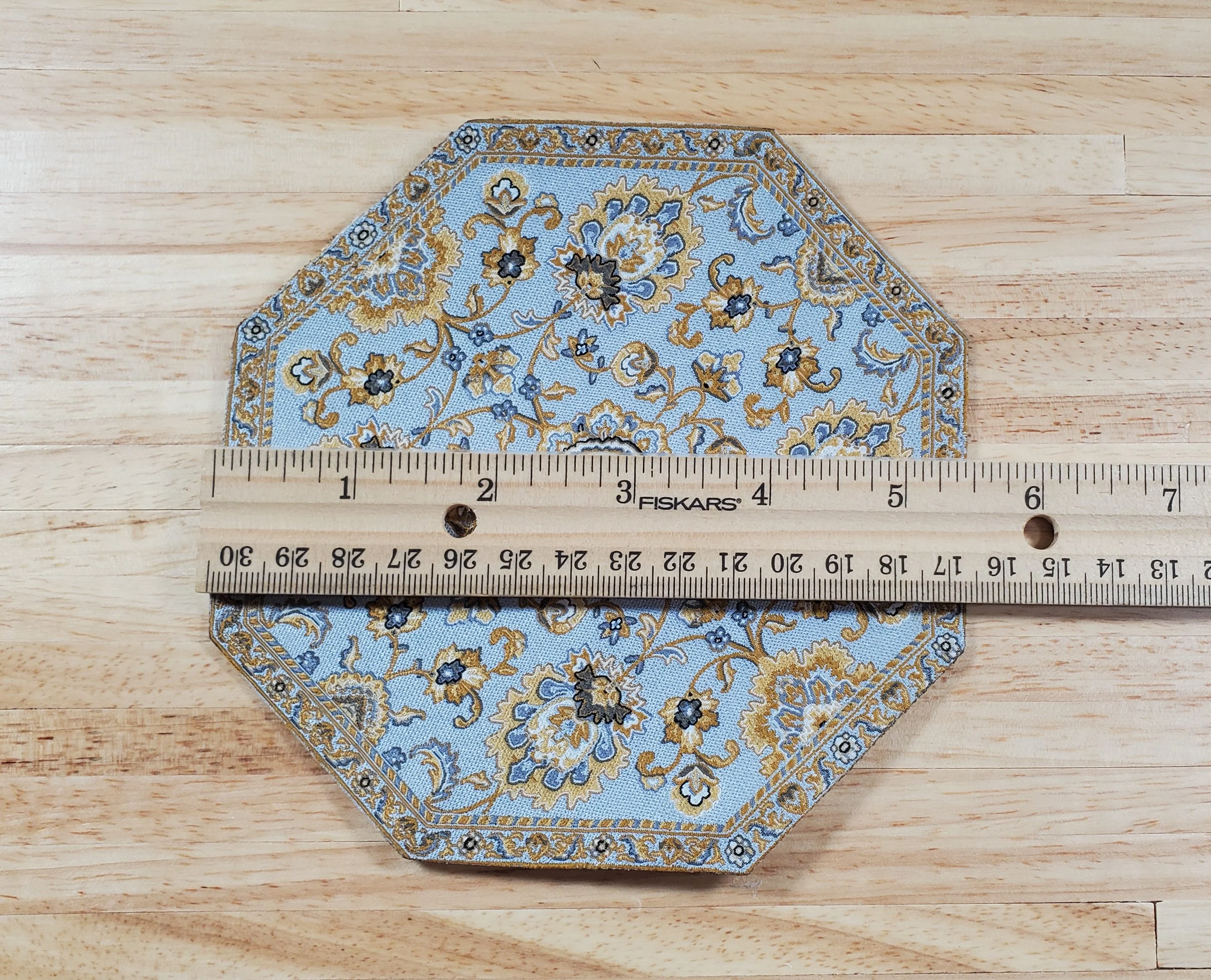 Dollhouse Fabric Rug Octagon Gray & Gold 1:12 Scale Miniature 5 1/2" - Image 3