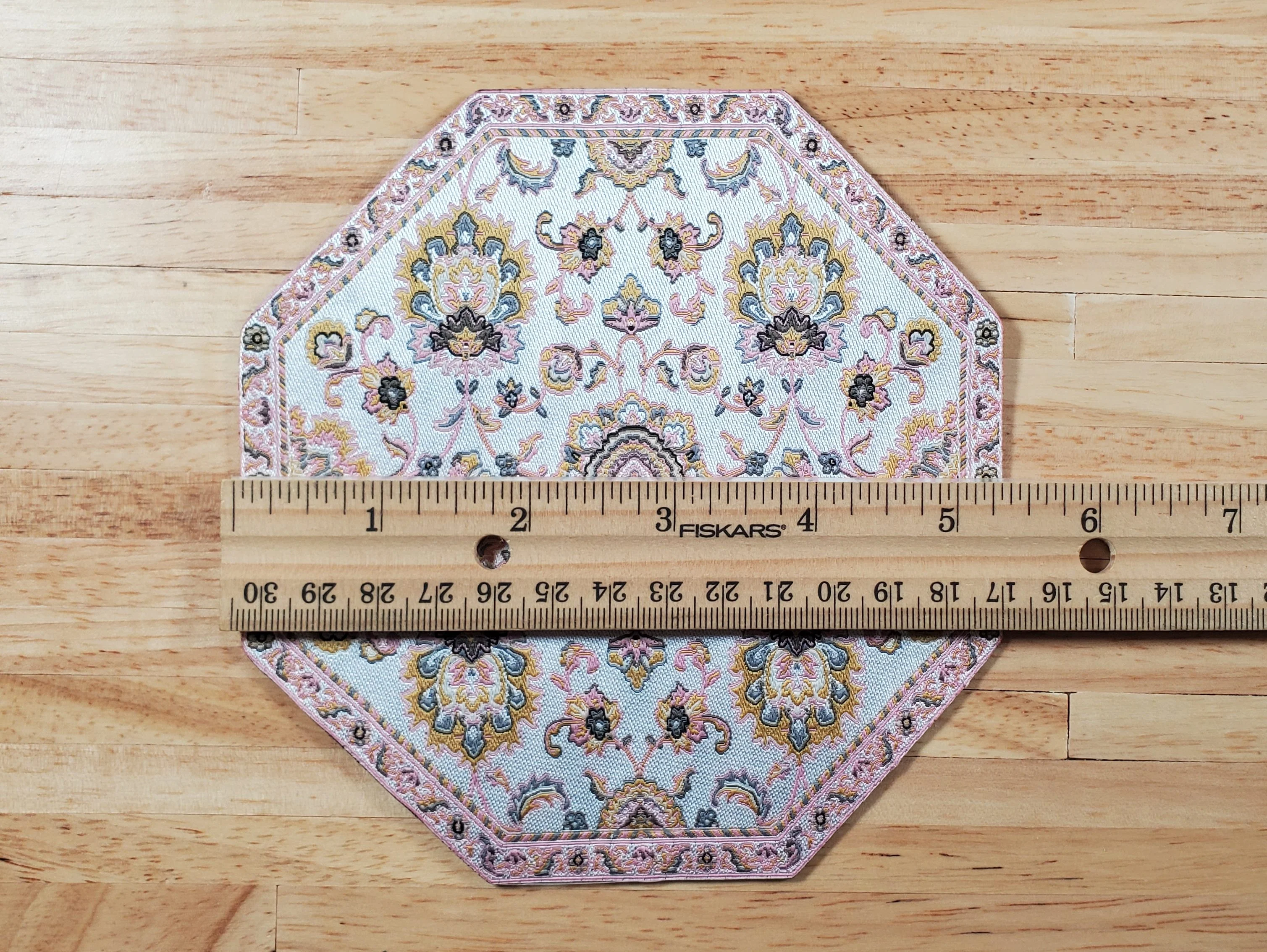 Dollhouse Fabric Rug Octagon Pink and White 1:12 Scale Miniature 5 1/2" - Image 3