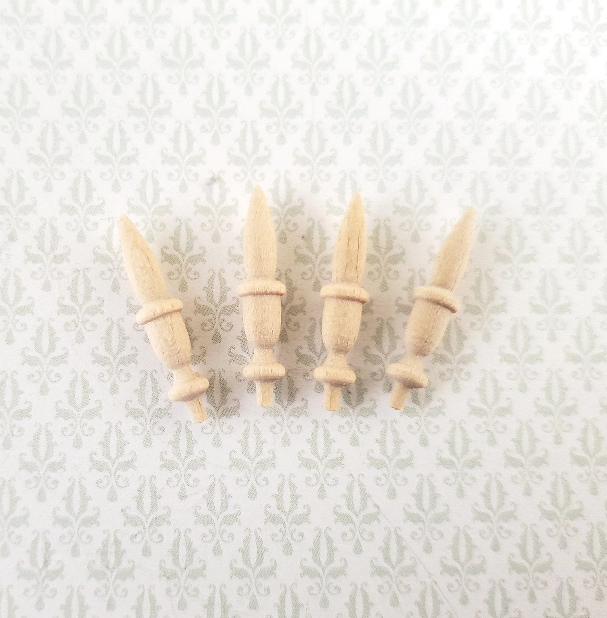 Dollhouse Finials Architectural Ornament Wood x4 Pieces 1:12 Scale 3/4" Houseworks 12036