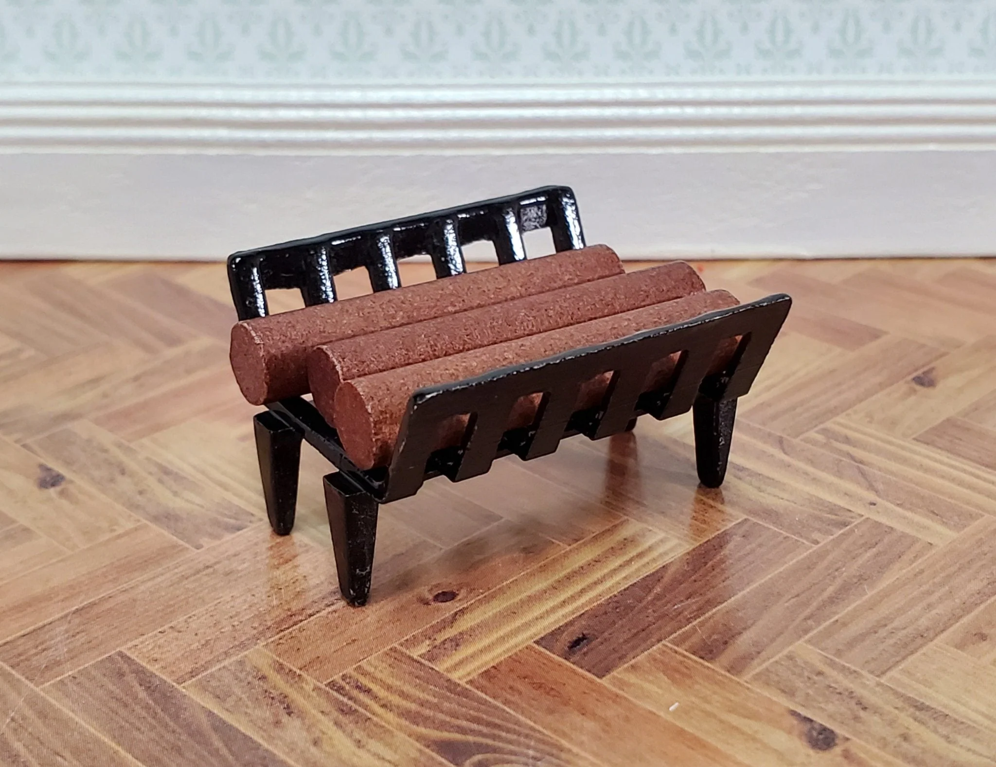 Dollhouse Fireplace Log Grate with Logs Rack Small Black Metal 1:12 Scale Miniatures