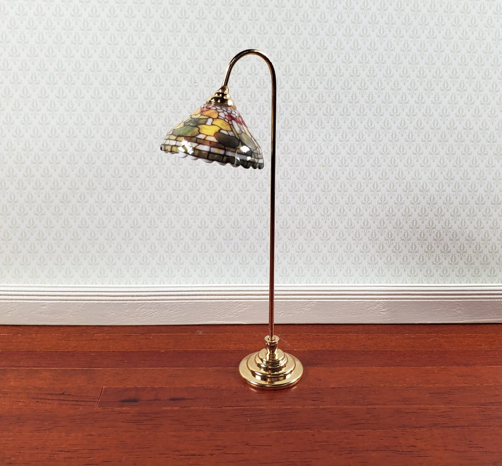 Dollhouse Floor Lamp Non-Working Stained Glass Style Reutter Porcelain 1:12 Scale Miniature