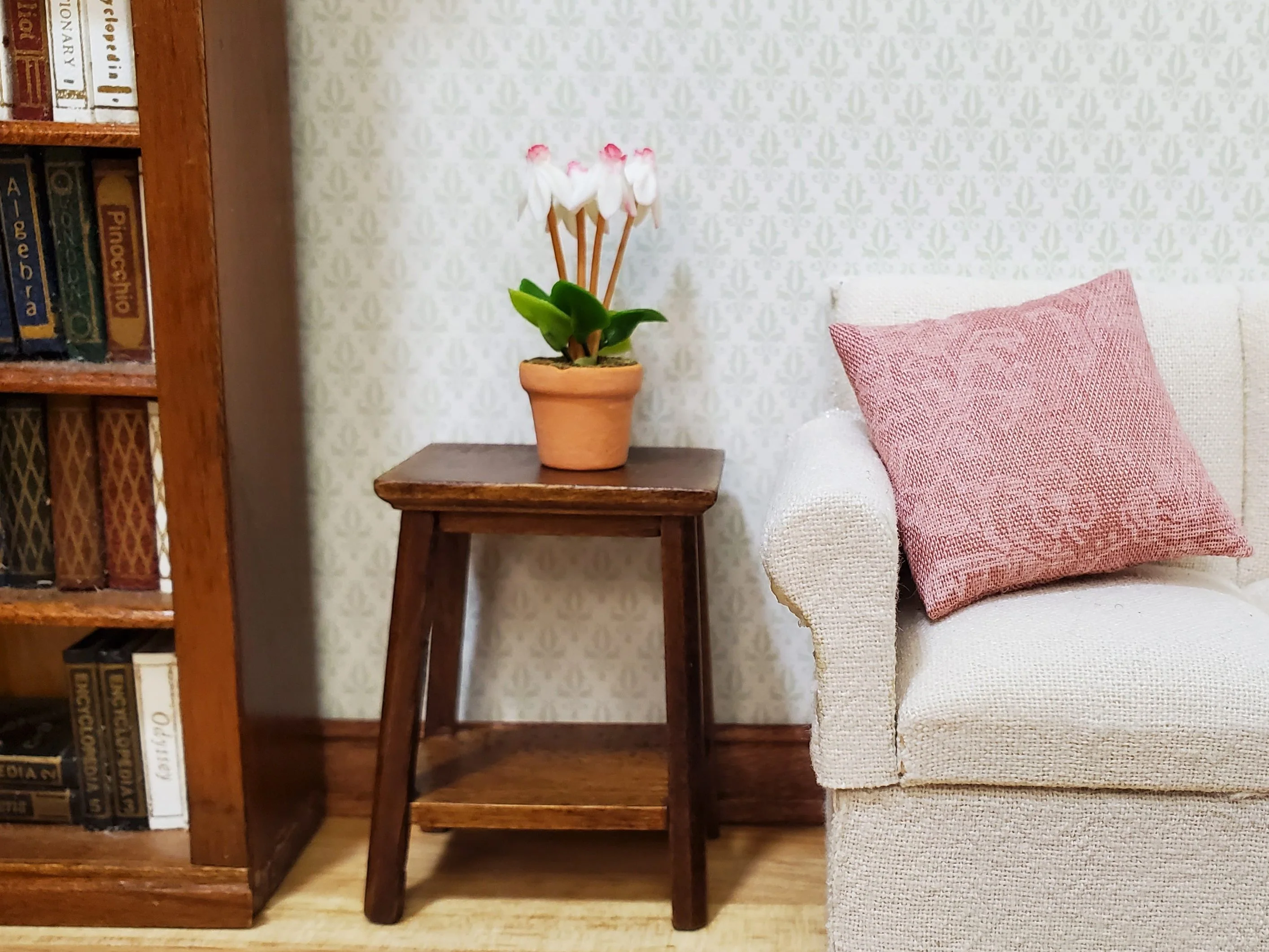 Dollhouse Flowering White Fuchsia Plant in Terra Cotta Pot 1:12 Scale Miniature - Image 2