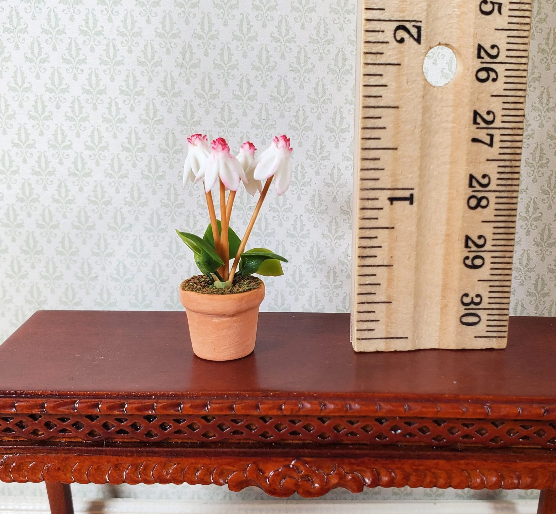 Dollhouse Flowering White Fuchsia Plant in Terra Cotta Pot 1:12 Scale Miniature - Image 3