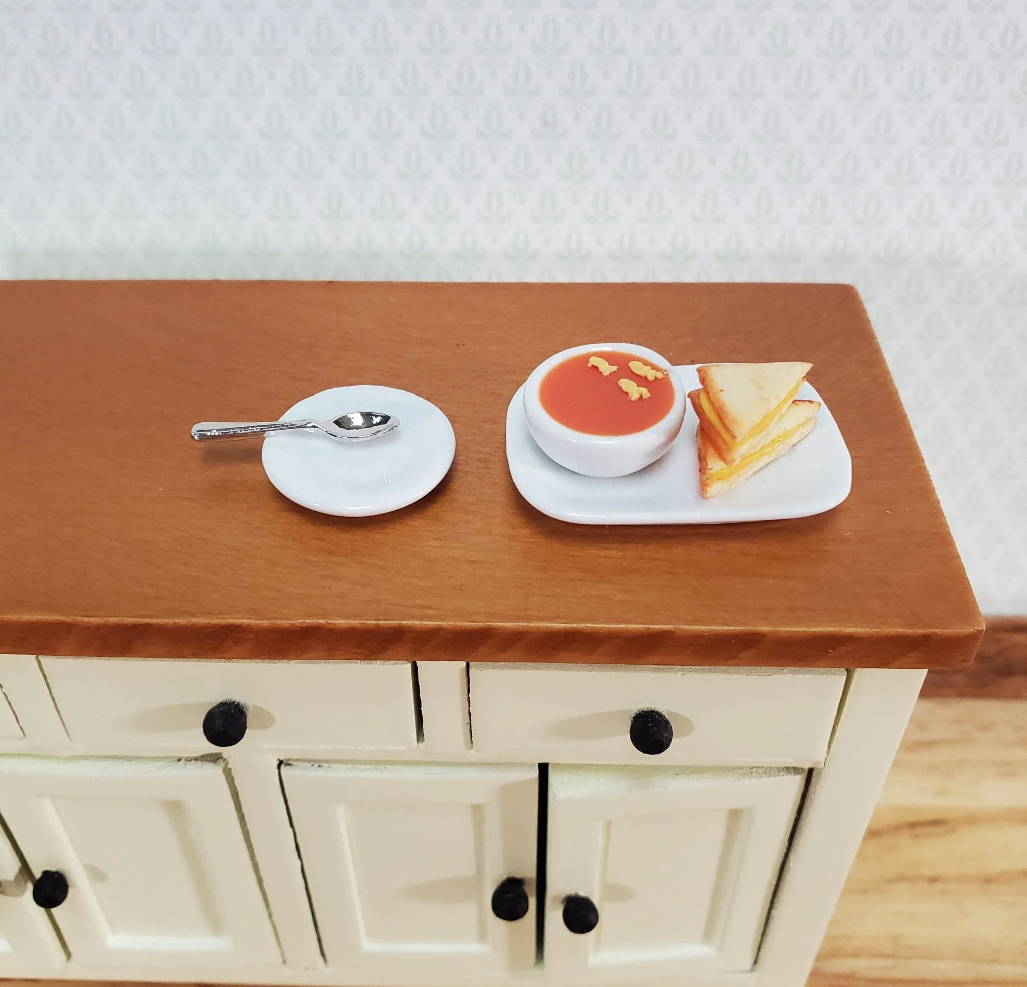 Dollhouse Food Tomato Soup Bowl & Grilled Cheese Sandwich 1:12 Scale Miniature - Image 2
